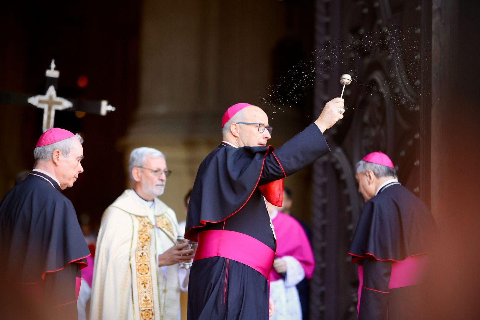 La toma de posesión del nuevo obispo de Málaga, en imágenes