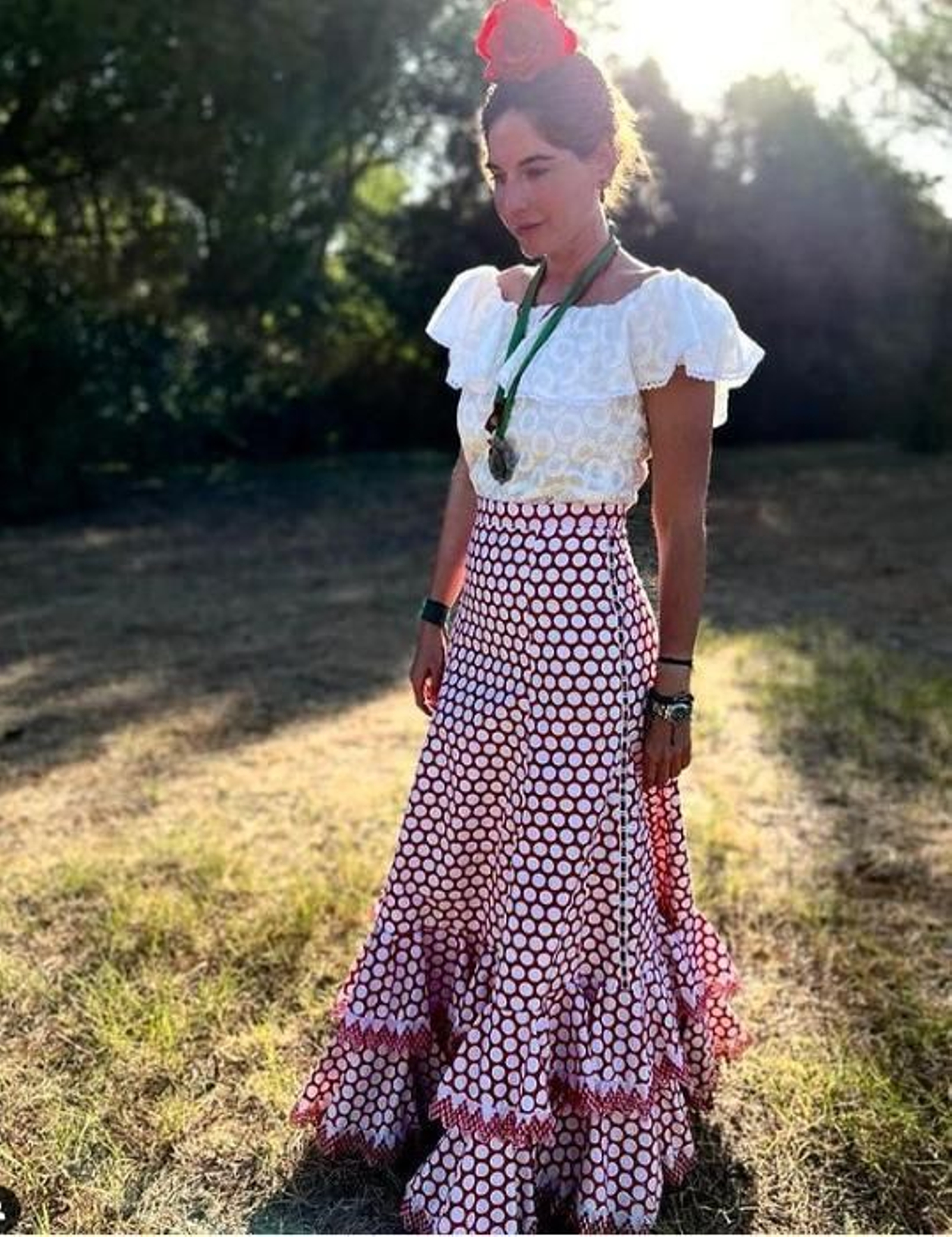 Todos los looks de las famosas e influencers en el Rocío 2022