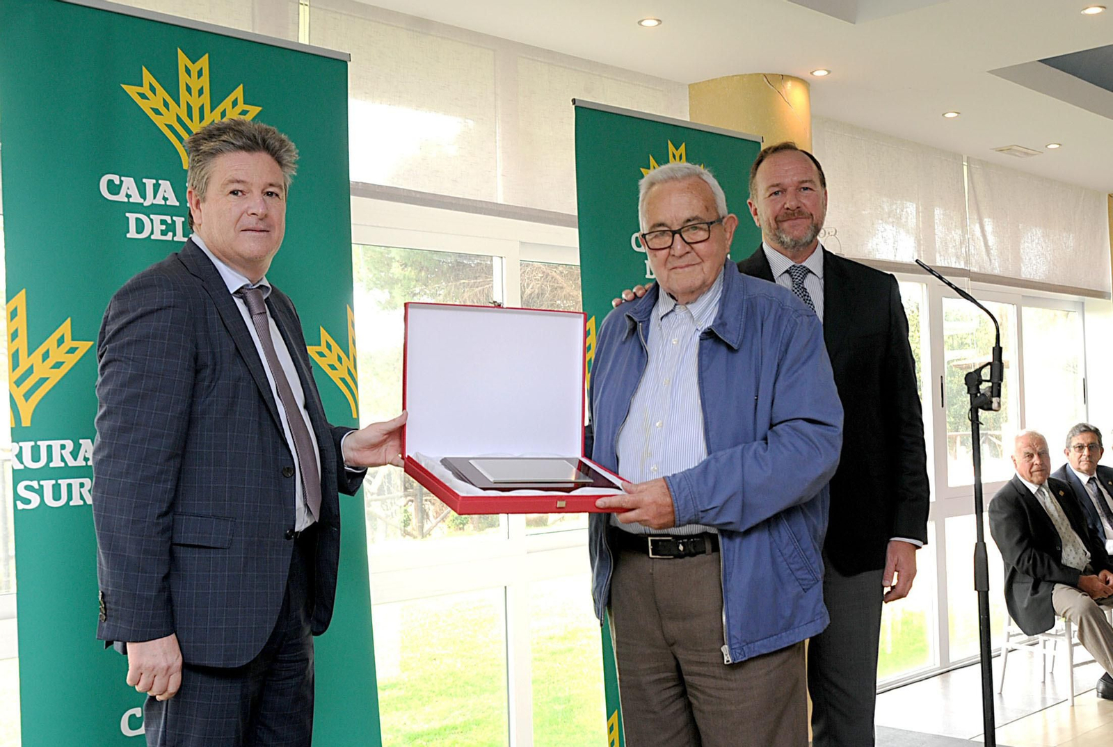 Celebración del cincuentenario de la Caja Rural en Huelva