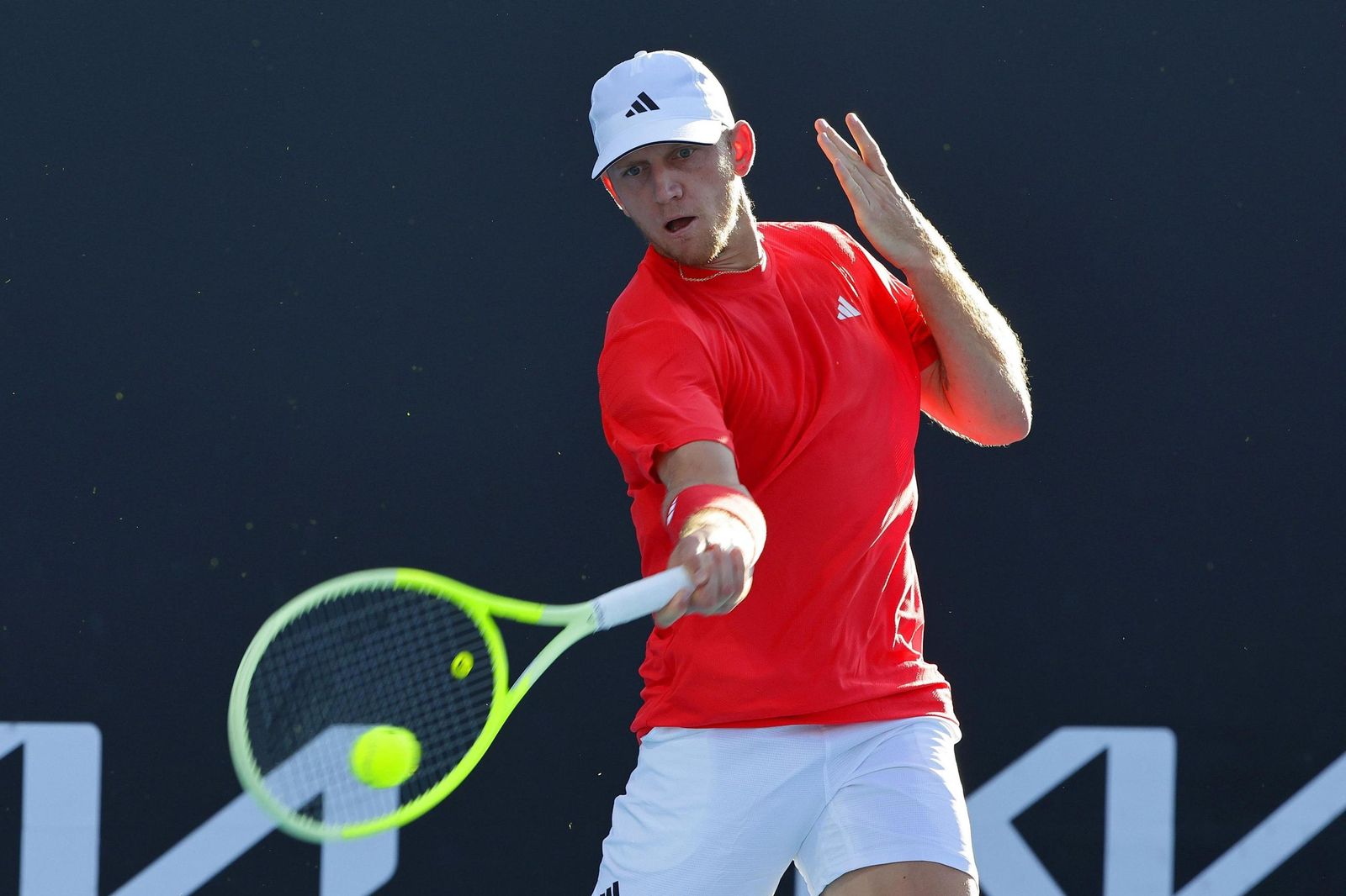 Alejandro Davidovich gana a Shang en Australia y se cita con Aliassime