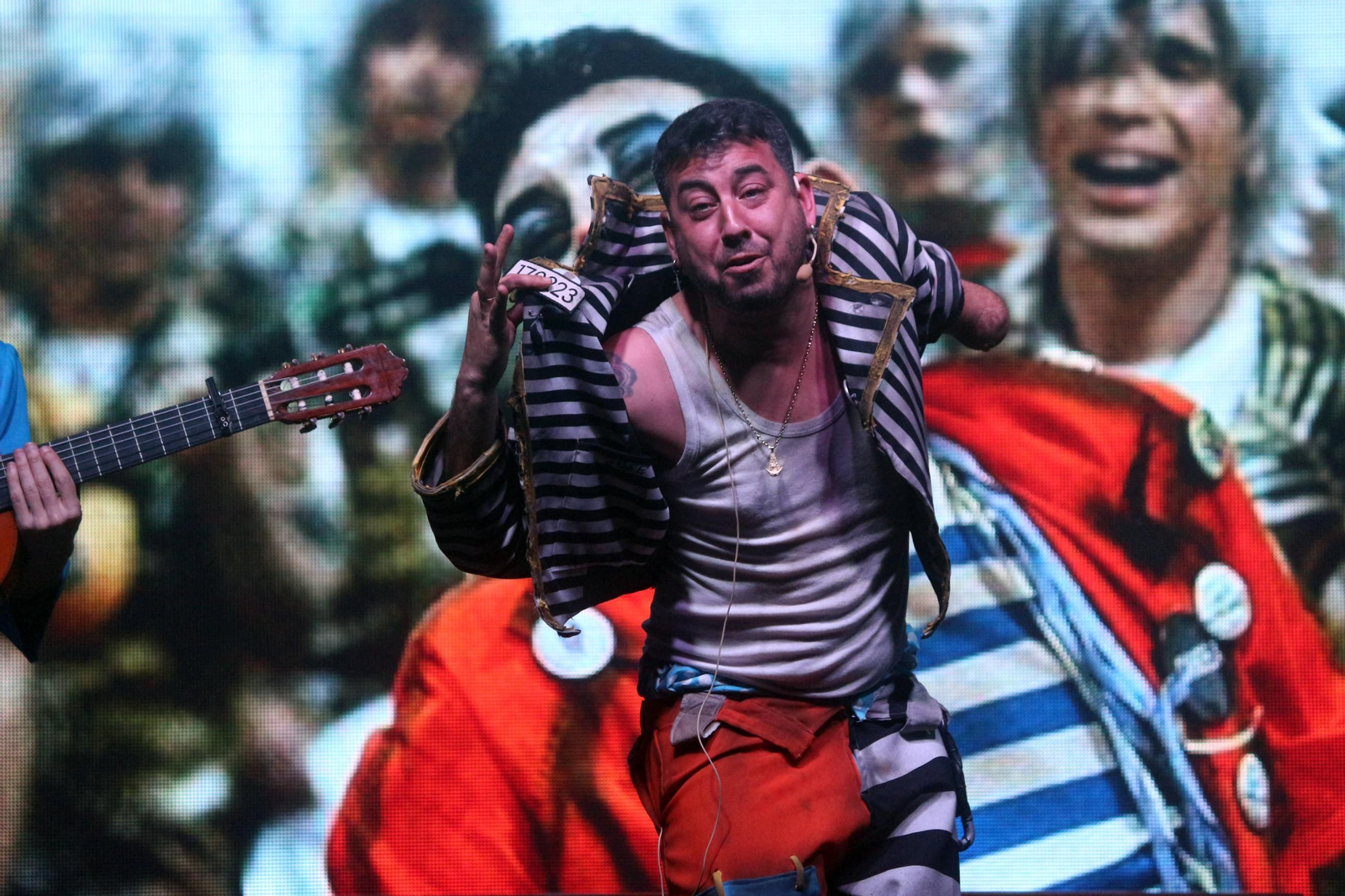 José Molina canta el pasodoble de 'Los Camellos', 'Ser Molina'