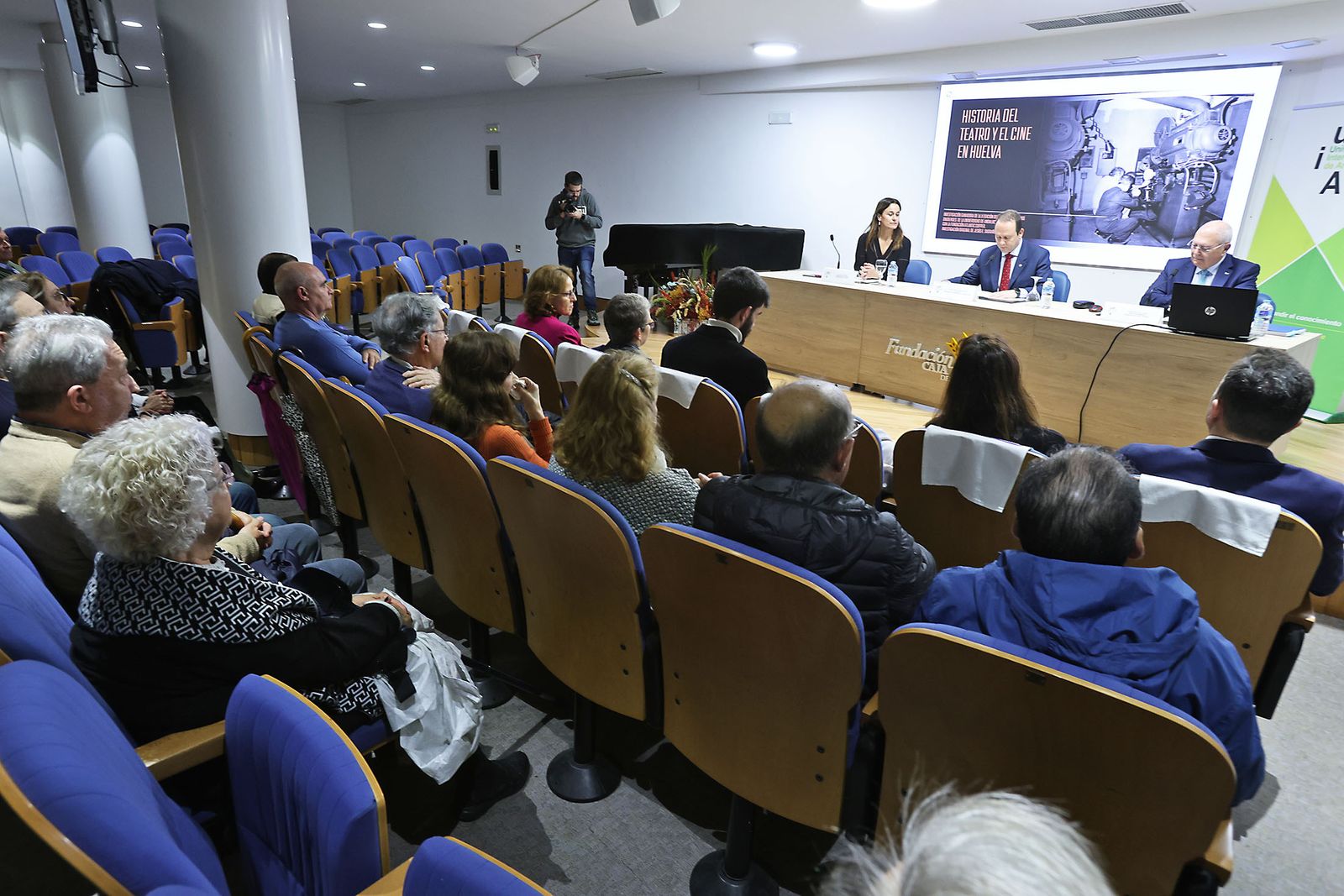 Imágenes de la Entregan del X Premio de Estudios Onubenses 'La Rábida' a Jesús Sugrañes