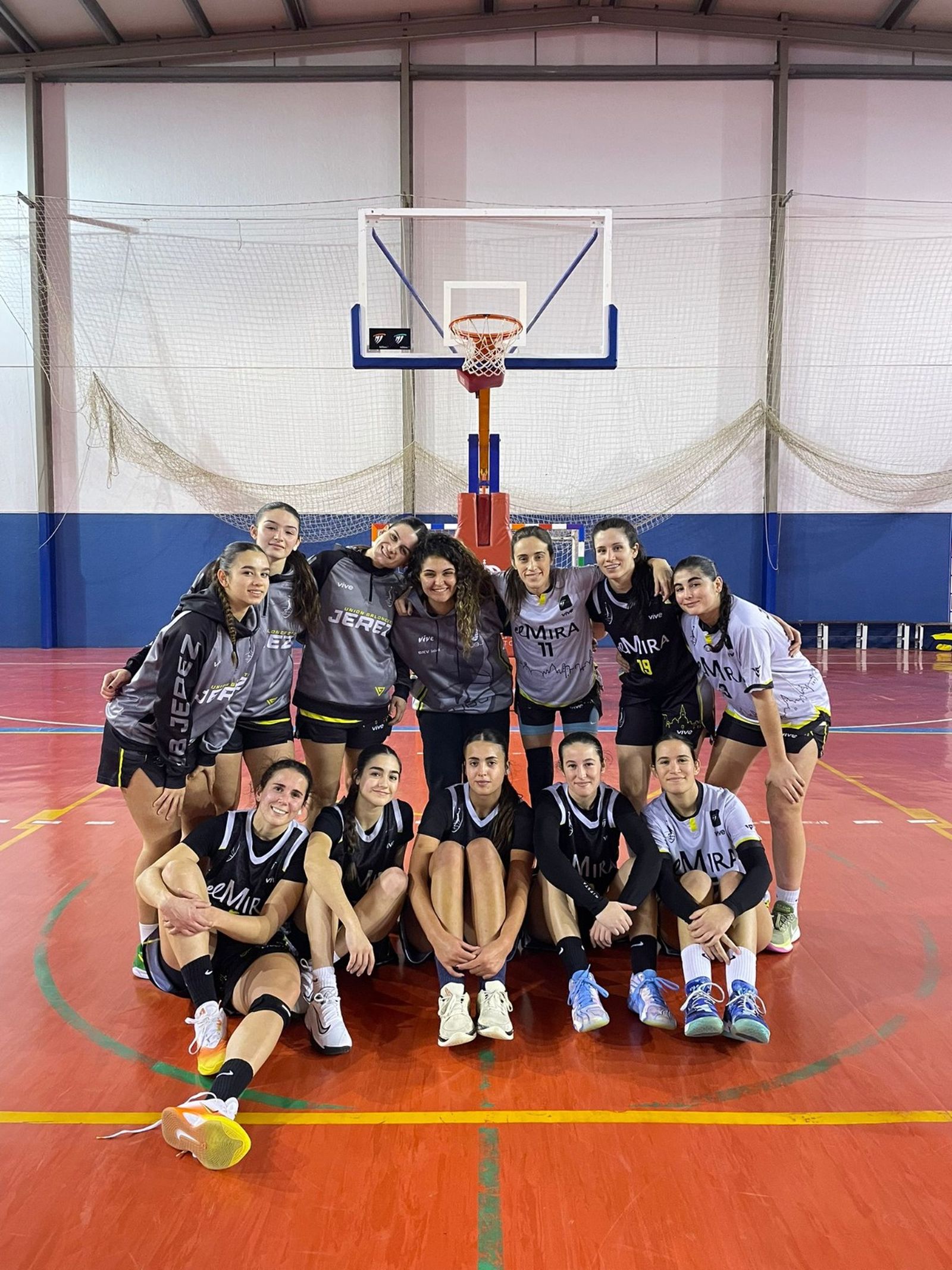 El último cuarto decantó la derrota del UB Jerez en Moguer.