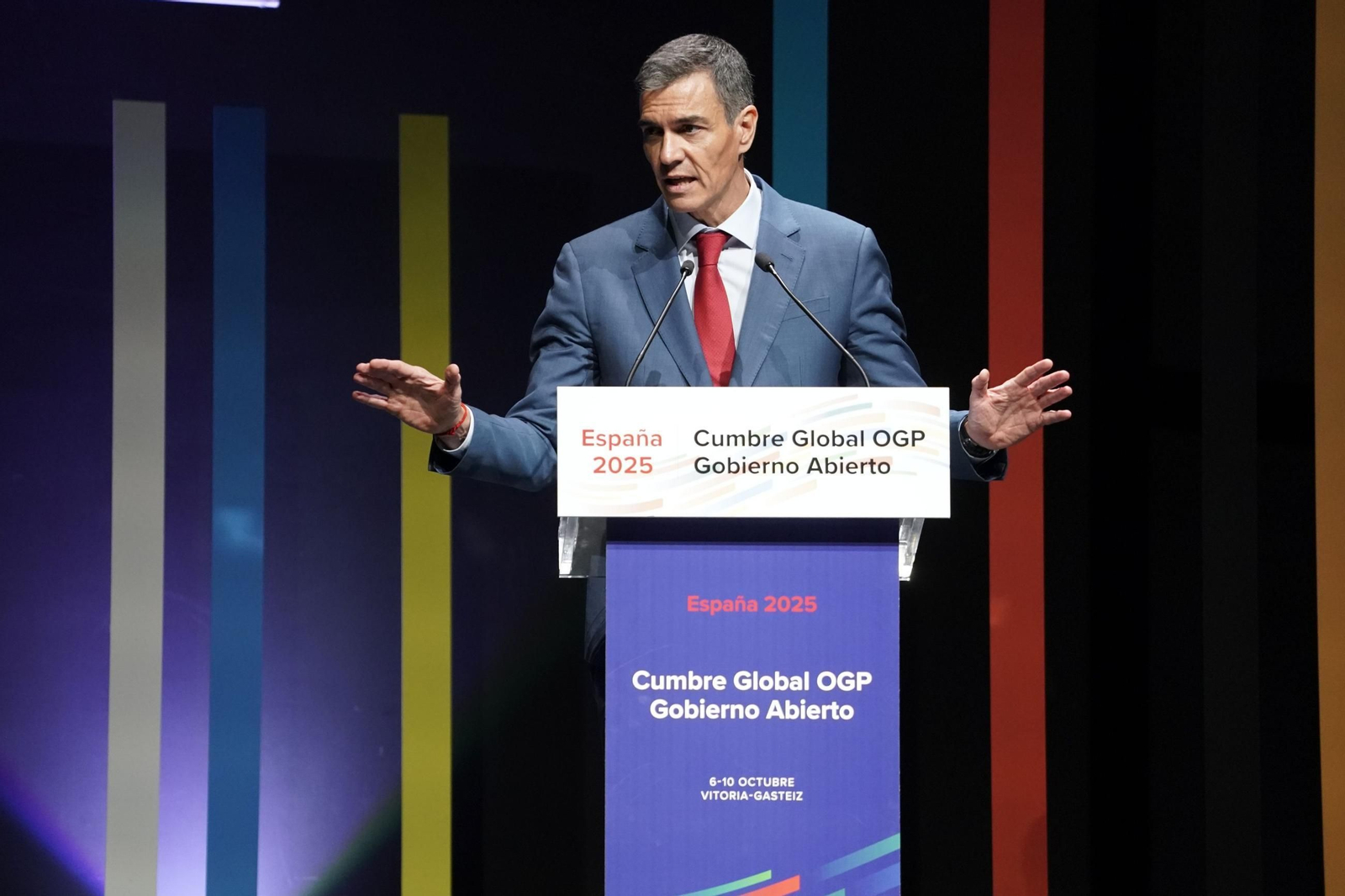El presidente del Gobierno, Pedro Sánchez, en la Cumbre Global de la Alianza de Gobierno Abierto, este martes en Vitoria.