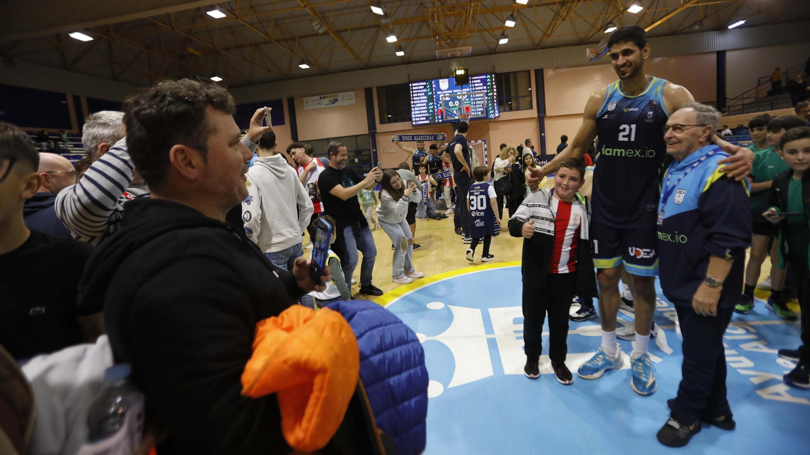 Las fotos de UDEA - Huelva Comercio