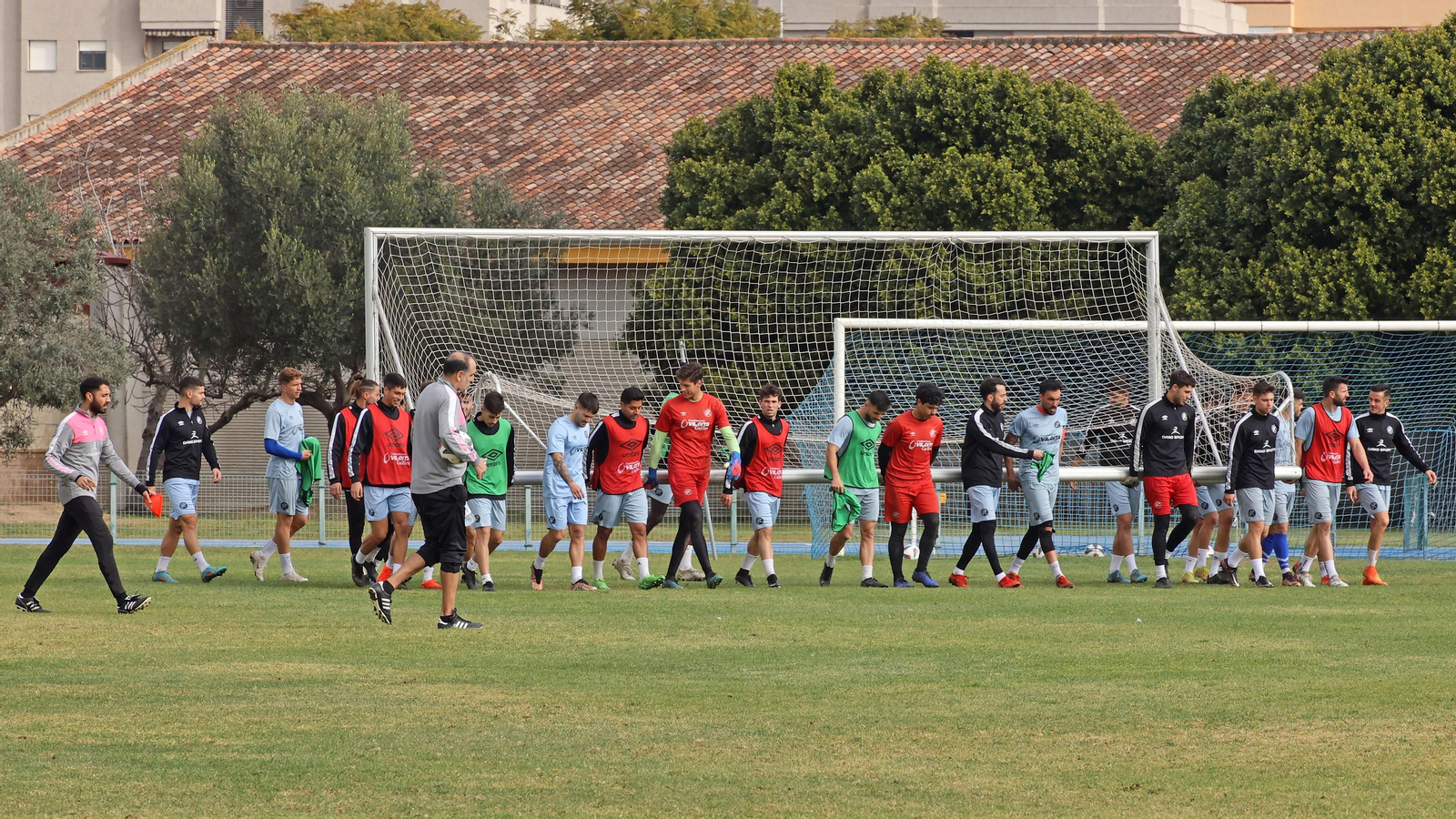Primer entrenamiento de Romerito en el Xerez DFC Primer entrenamiento de Romerito en el Xerez DFC