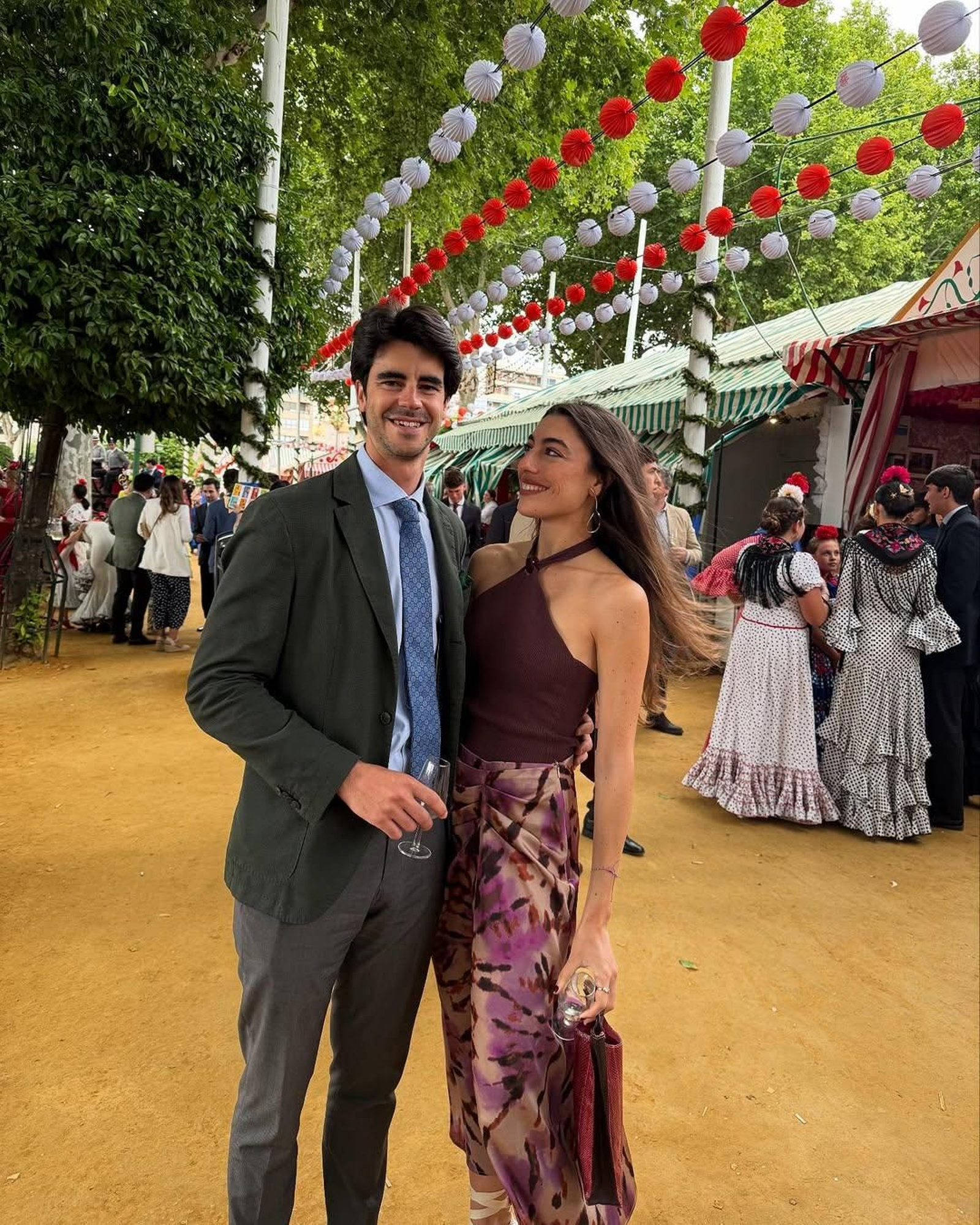Claudia Ula y Vicente Benítez en la Feria de Abril de Sevilla de 2025