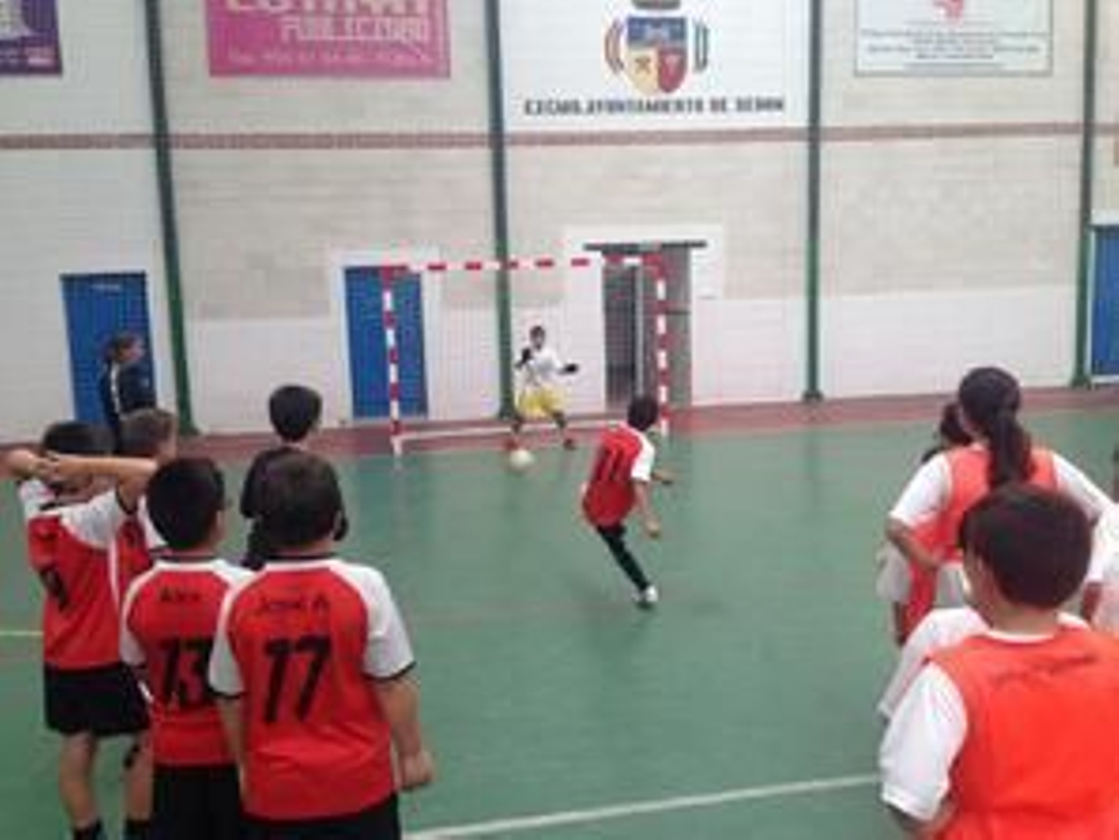 Serón y Tíjola acogen la apertura de la Liga Educativa Fútbol Sala