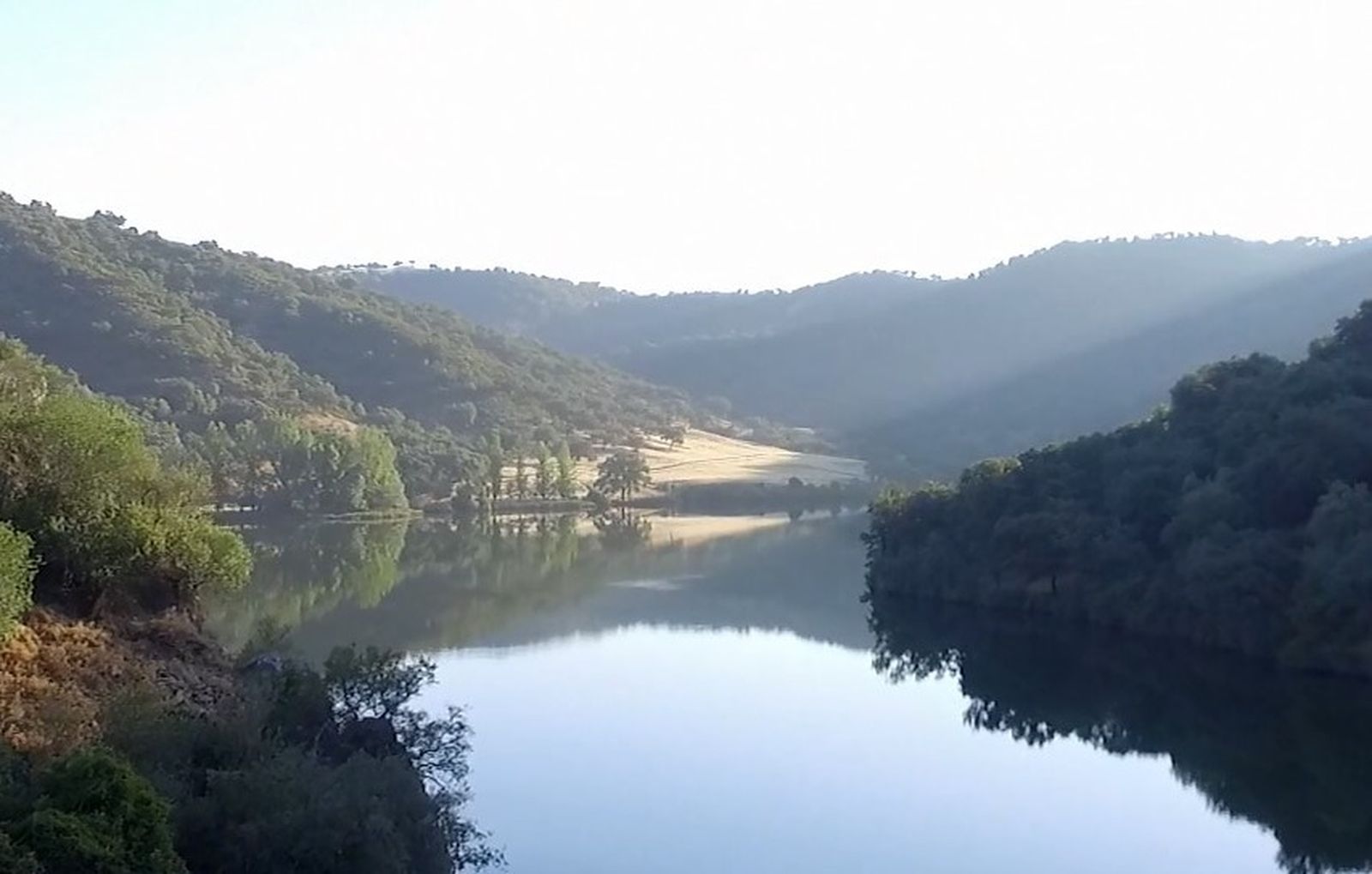 Embarcadero en el río Bembézar, en Hornachuelos.