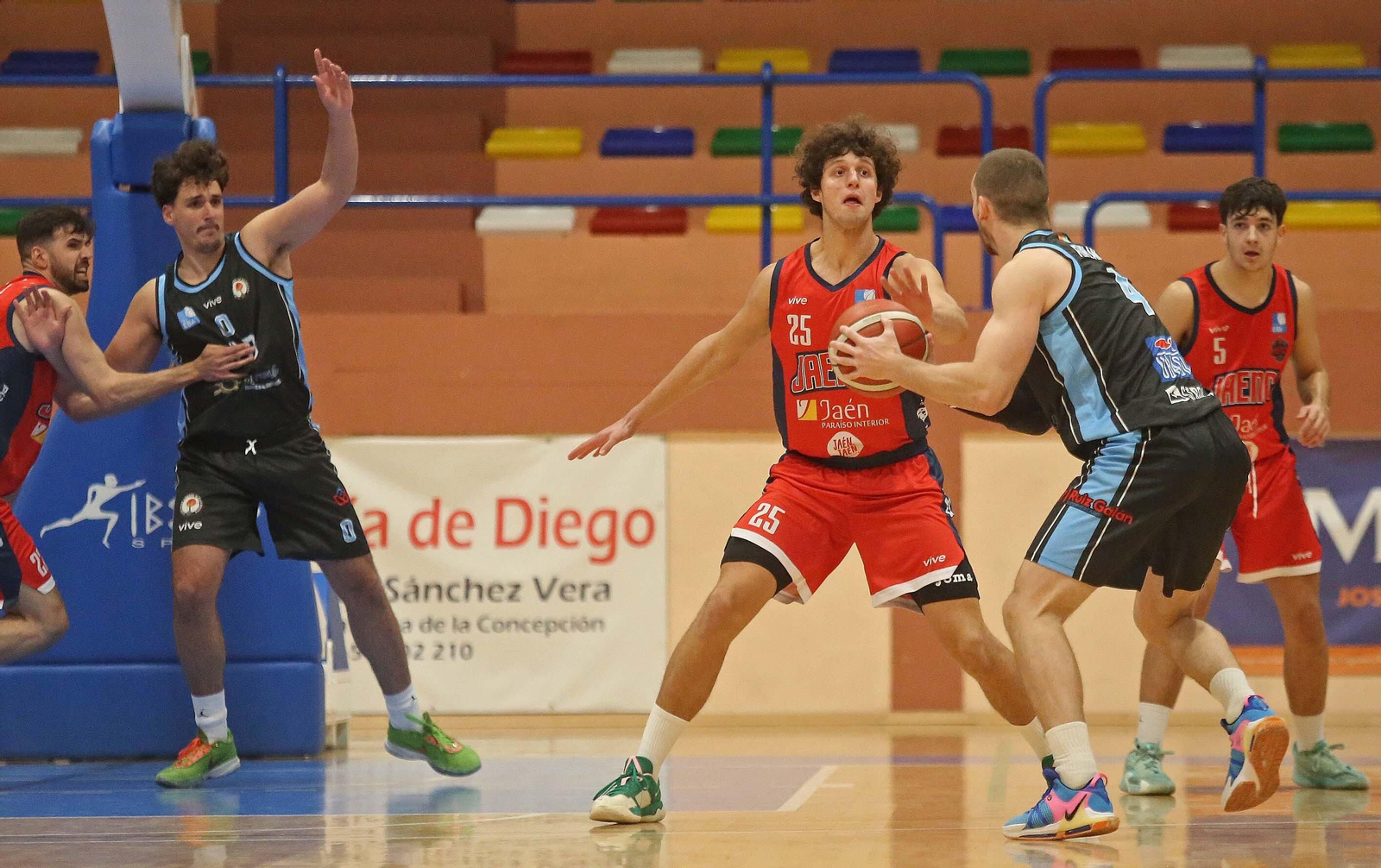 Las mejores fotos del ULB - CB Jaen