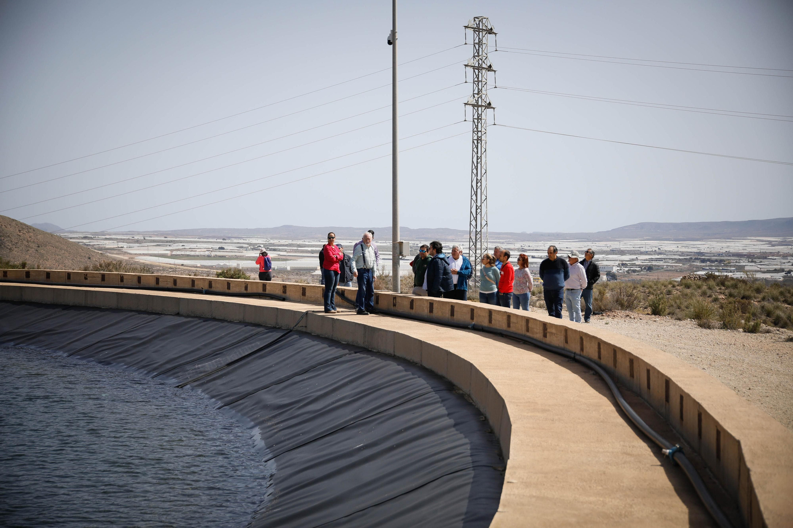 CUCN visita la desaladora de Carboneras y las balsas de Níjar