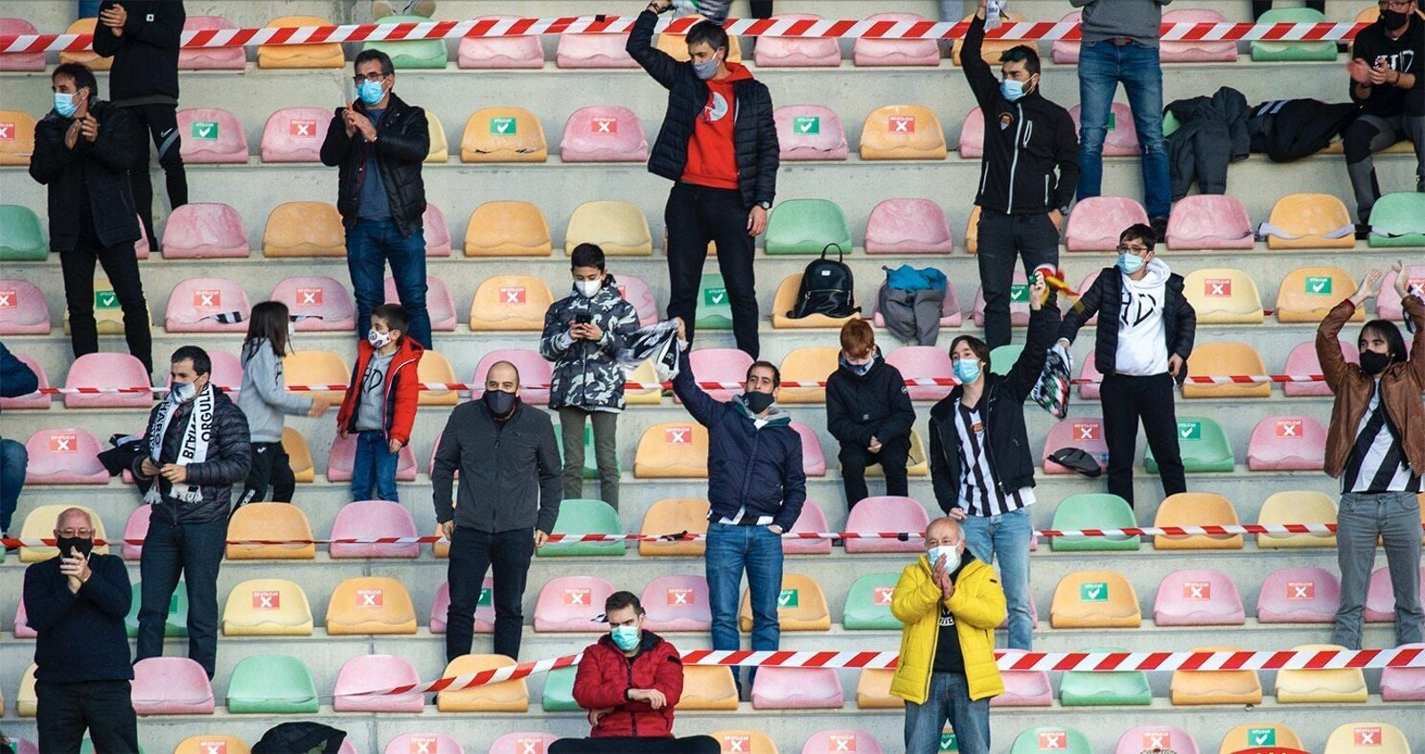 Aficionados del Haro, en un partido reciente Aficionados del Haro, en un partido reciente