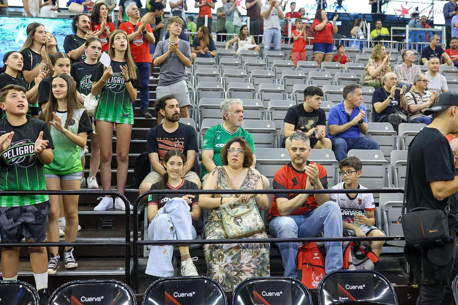 Encuéntrate en la grada del Palacio en el último partido del Covirán Granada