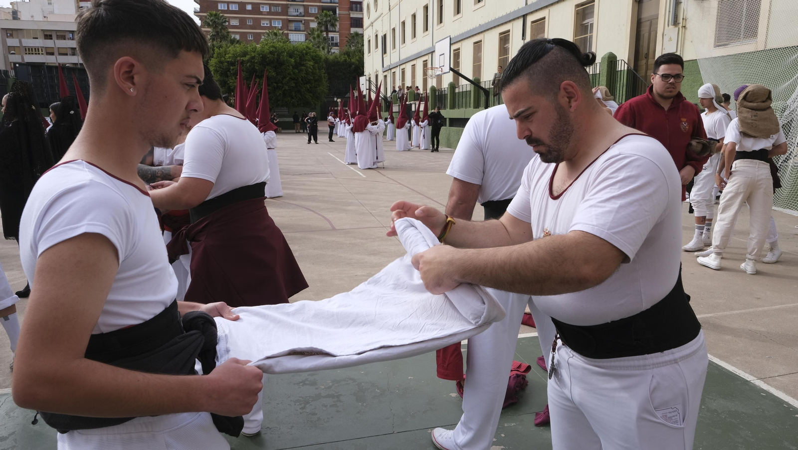 La procesión de Coronación en Almería, en imágenes