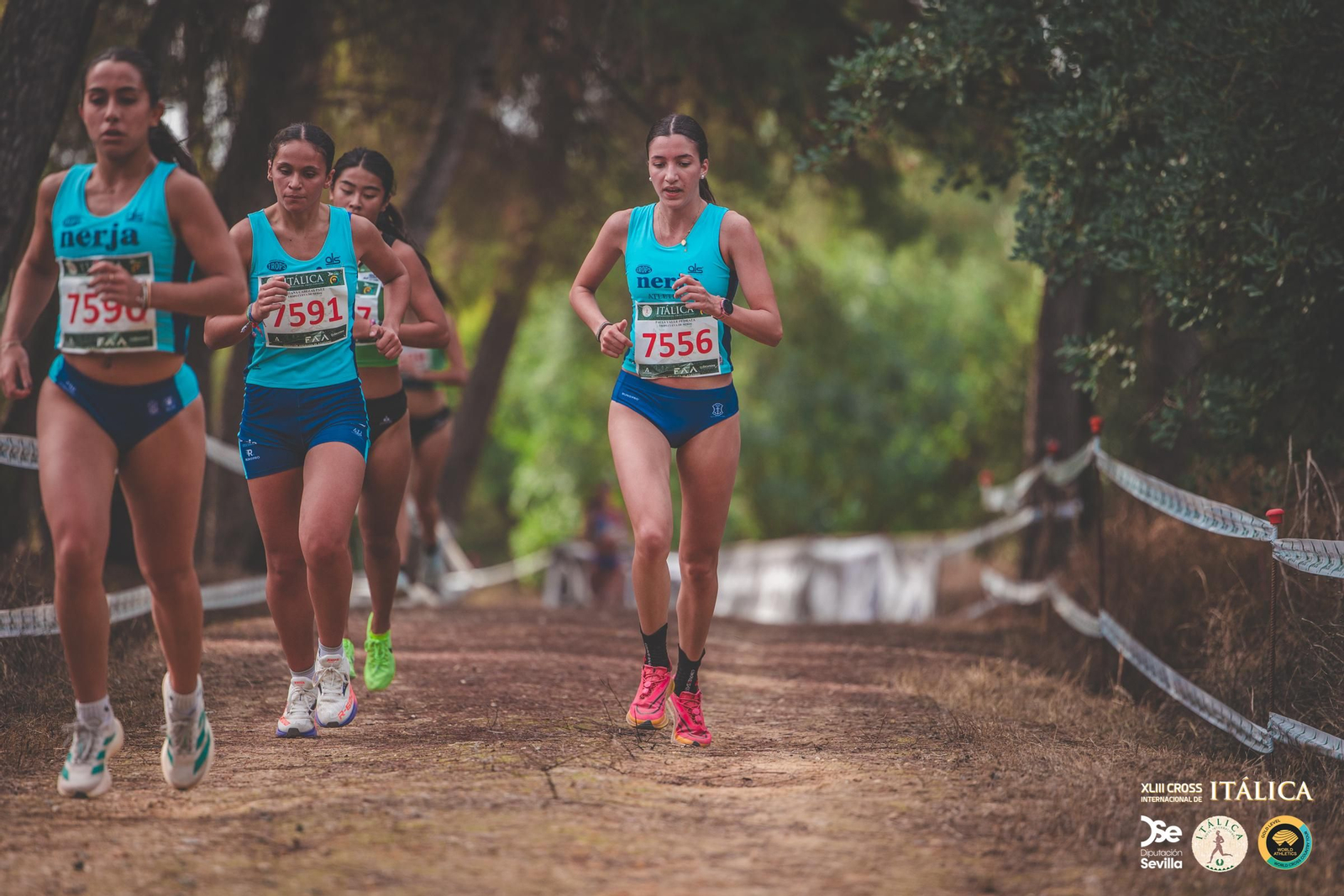 Búscate en las fotos del Cross de Itálica 2025 | 4