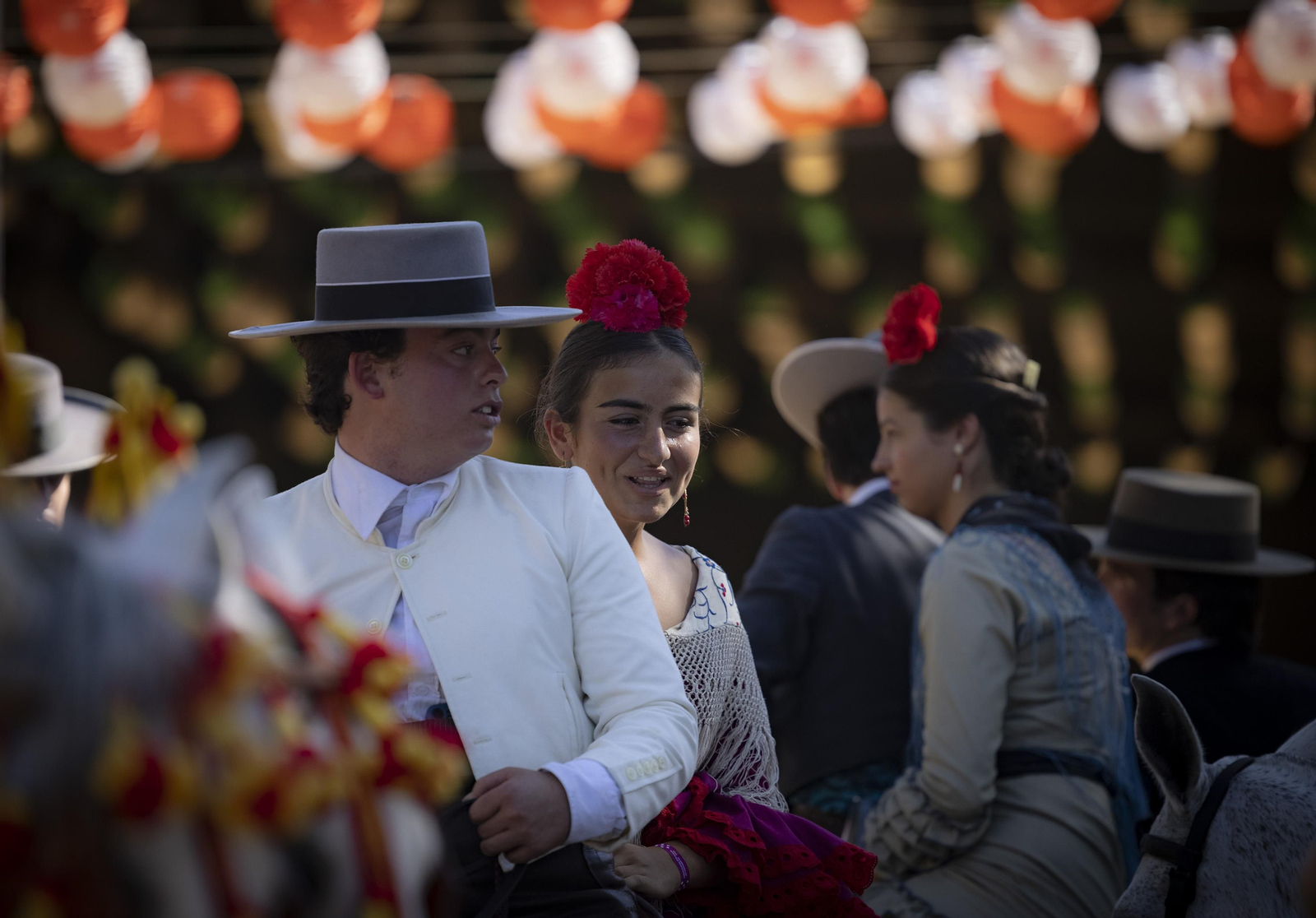 Las fotos del martes de la Feria de abril de Sevilla 2023