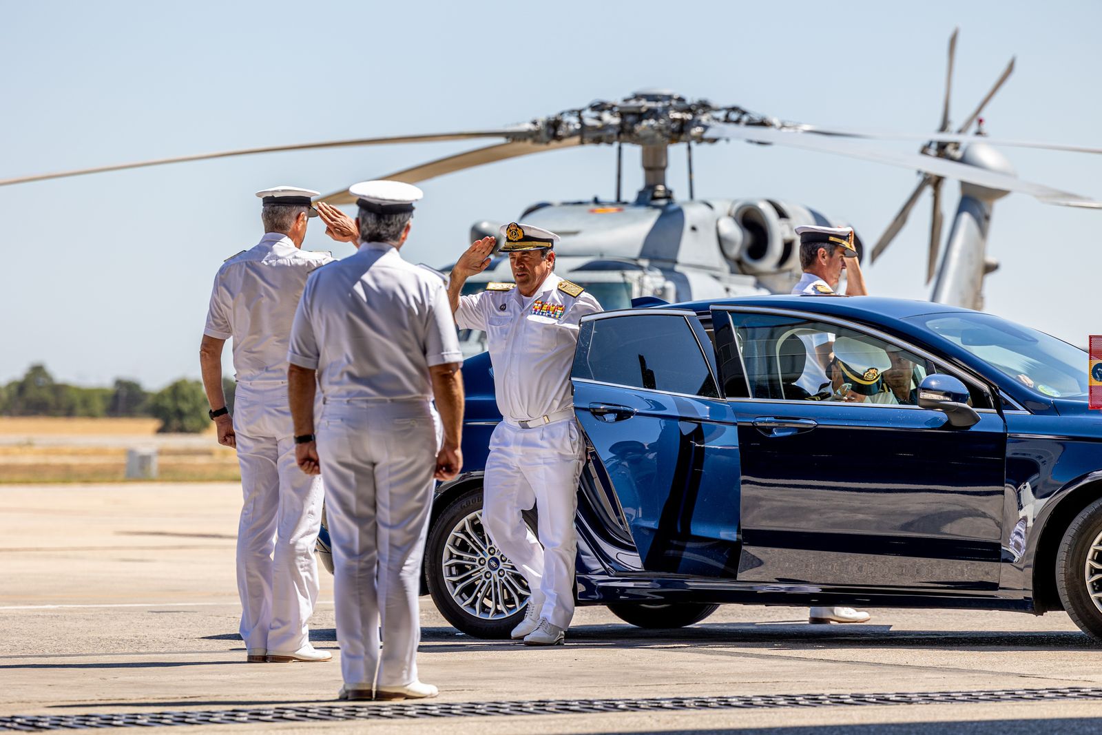 Imágenes de la Despedida del Sea King de la quinta escuadrilla