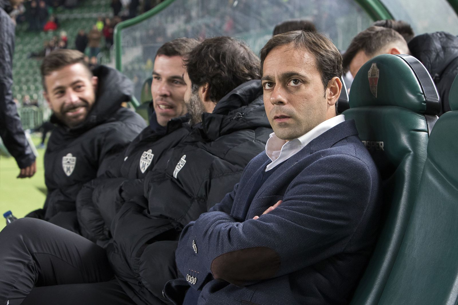 Fran Fernández en el banquillo del Martínez Valero