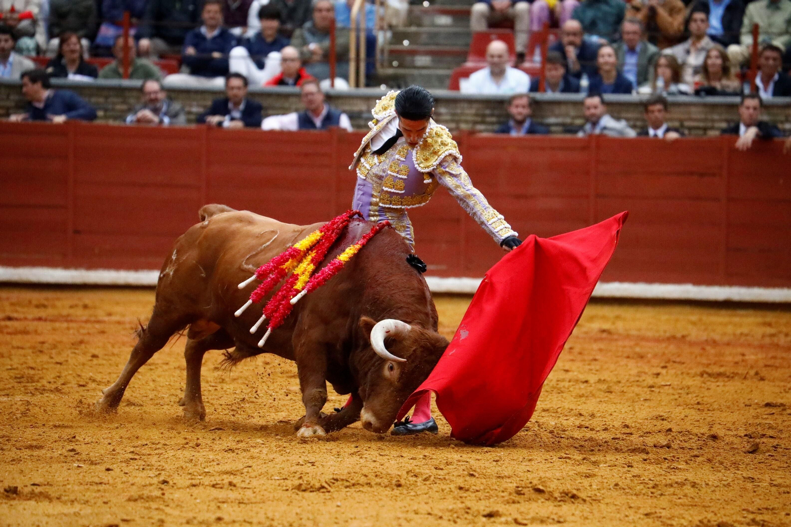 La última corrida de la Feria Taurina de Córdoba, en imágenes