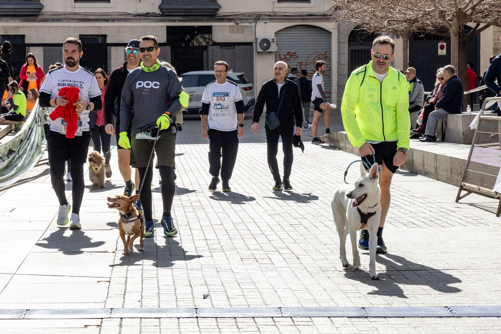 En imágenes: deporte y solidaridad se dan la mano en la VI Carrera-Caminata de la Hermandad de la Buena Muerte (2)