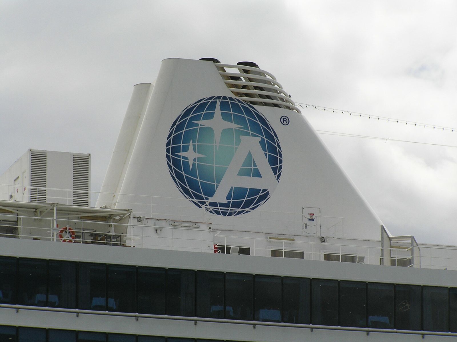 Las fotos de la primera visita del buque de crucero 'Azamara Pursuit' al puerto de Málaga