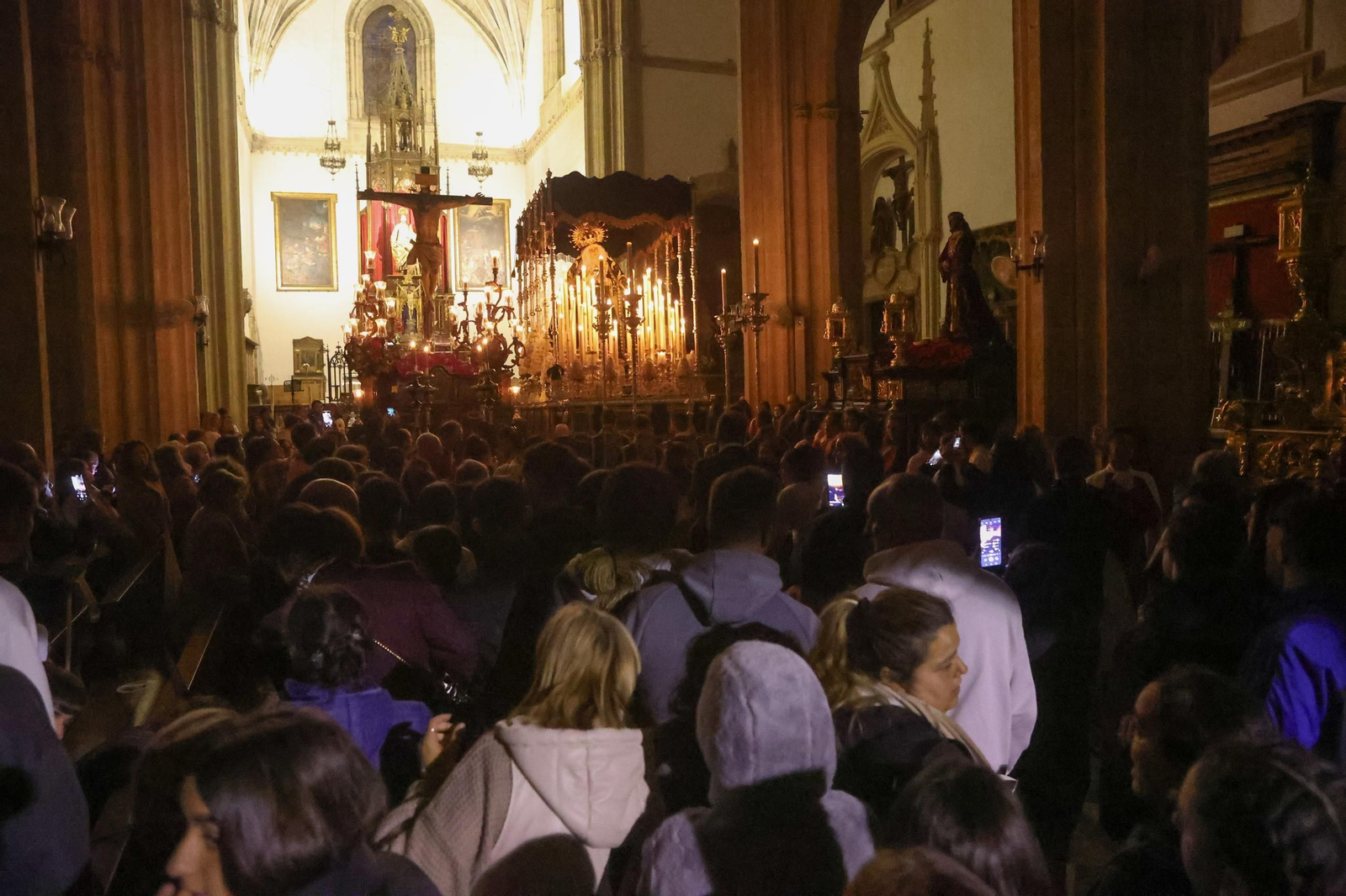Fotos del Martes Santo en Tarifa: La Salud