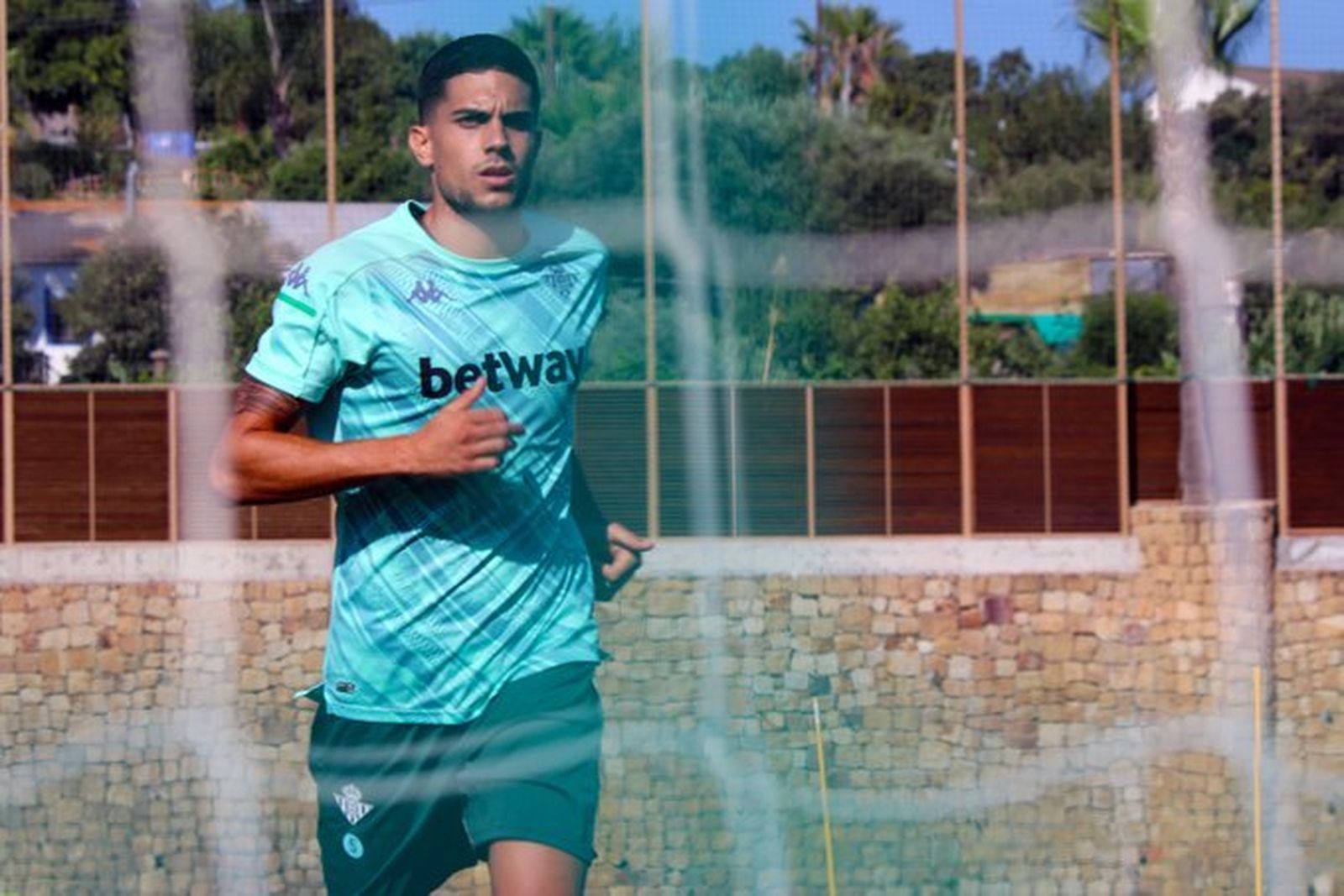 Bartra, en un entrenamiento en Marbella.