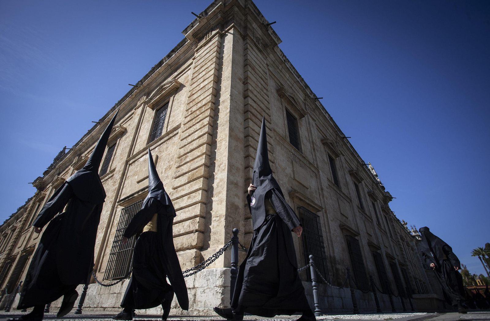Las imágenes de la Hermandad de Los Estudiantes