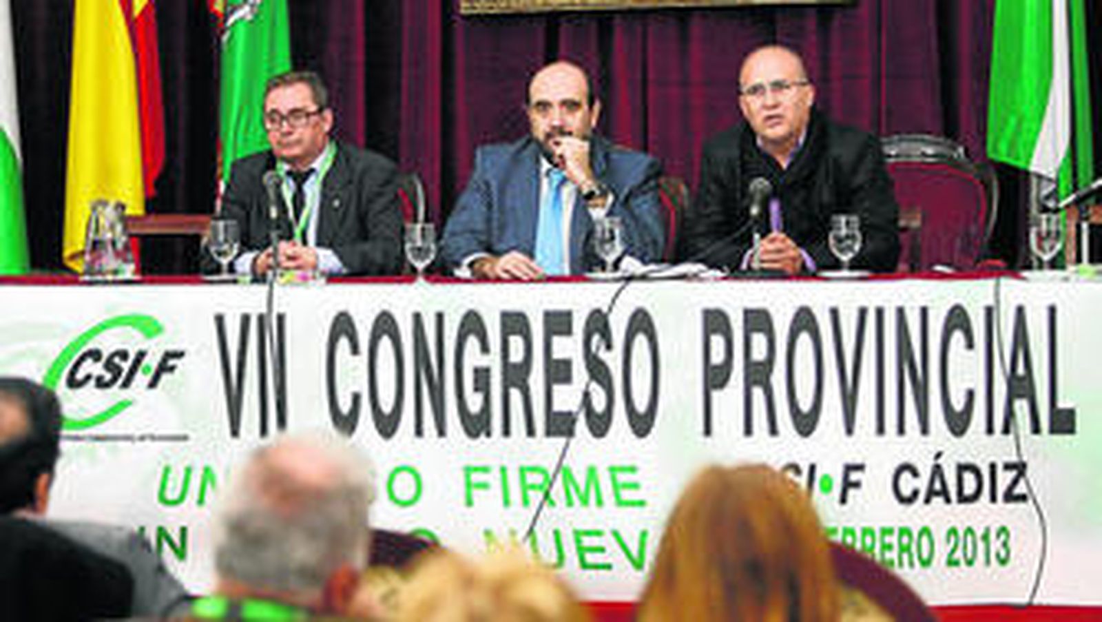 De izda. a dcha. Sebastián Alba; el presidente nacional, Miguel Borra, y el autonómico, José Luis Heredia.