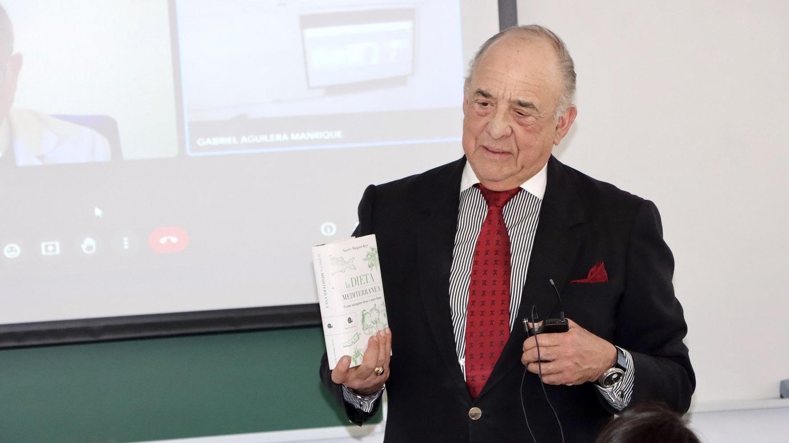 El doctor Alejandro Bonetti es uno de los precursores de la Cátedra de la UAL El doctor Alejandro Bonetti es uno de los precursores de la Cátedra de la UAL