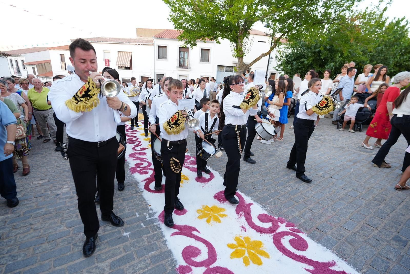 La procesión de San Roque en Dos Torres