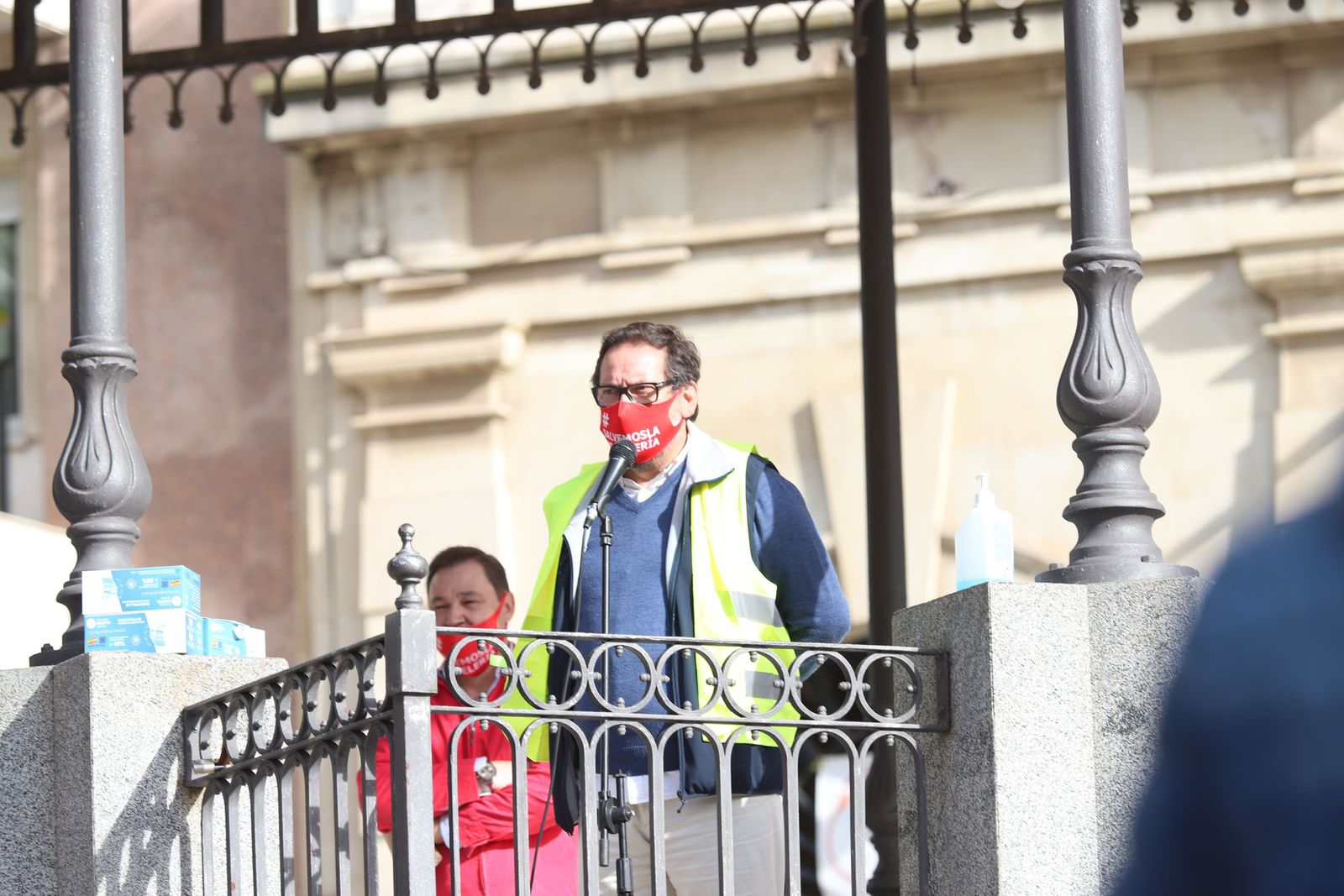 Imágenes de la concentración de los hosteleros de Huelva para reclamar ayudas.