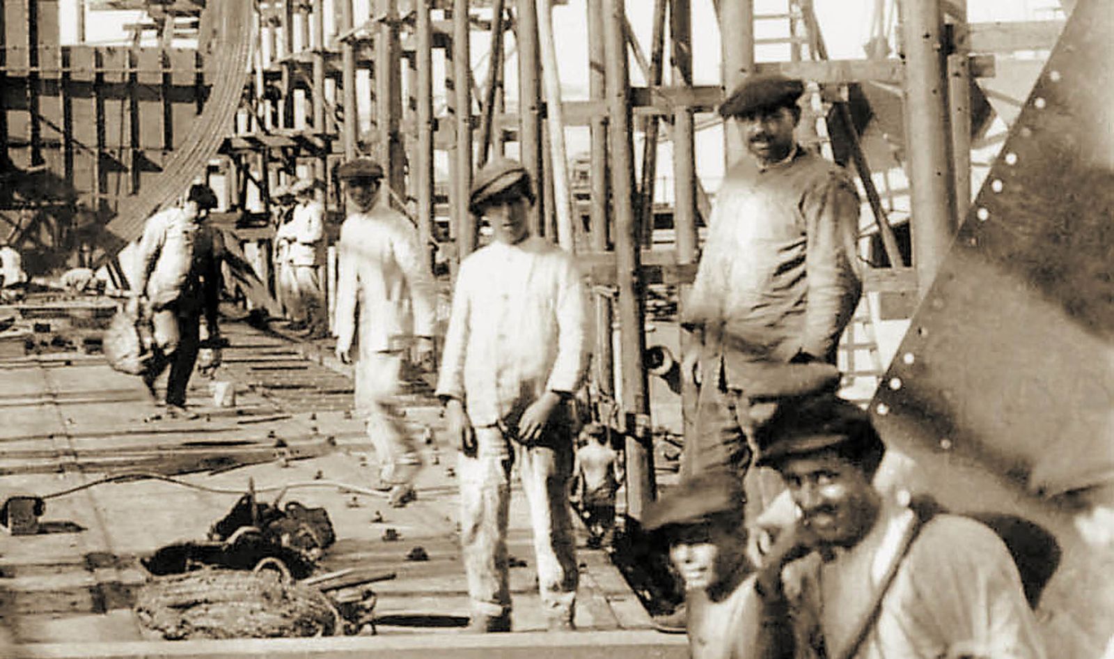 1918 hace 100 añosCierre patronal de los astilleros Echevarrrieta y Larrinaga