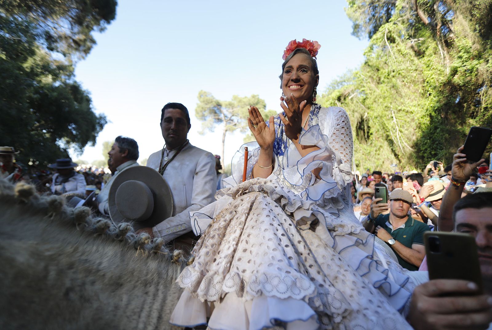 Imágenes de la Hermandad de Huelva a su paso por El Charco