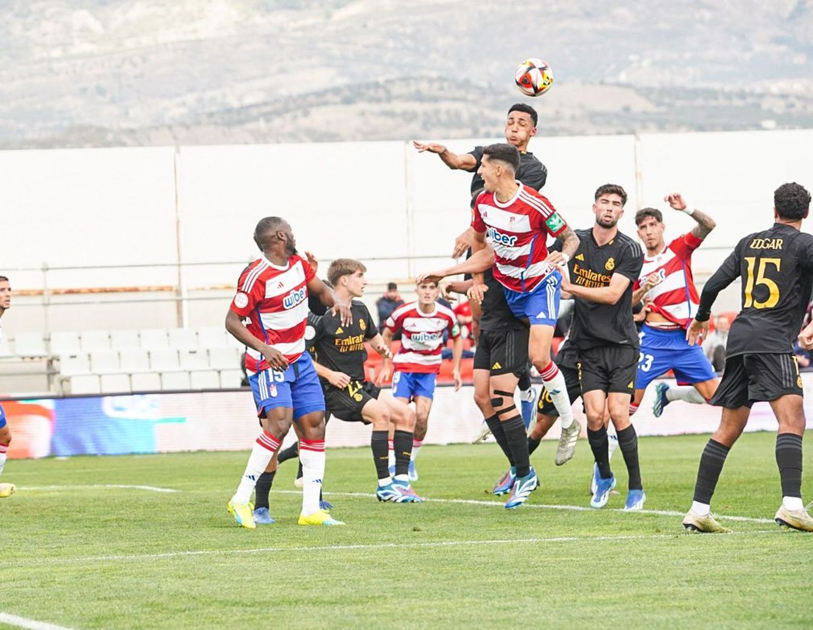 Las imágenes del Recreativo Granada - Real Madrid Castilla