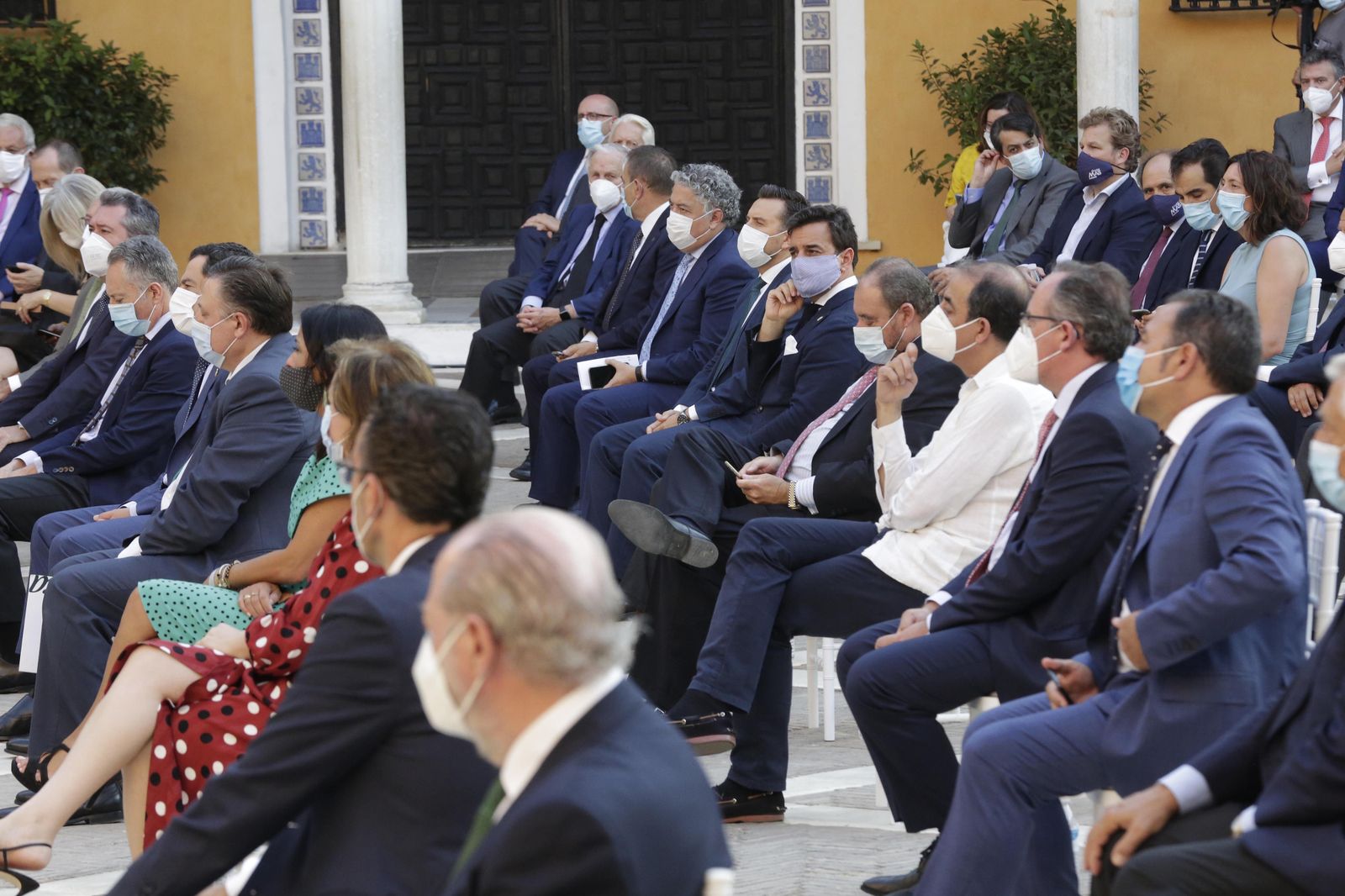 Las imágenes de la presentación del 18º Anuario Joly