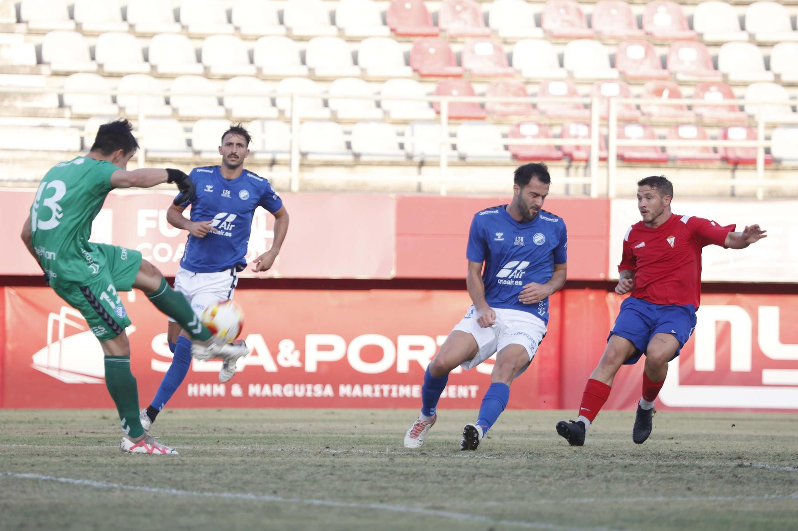 Las fotos del amistoso entre el Algeciras CF y el Xerez DFC en el Nuevo Mirador