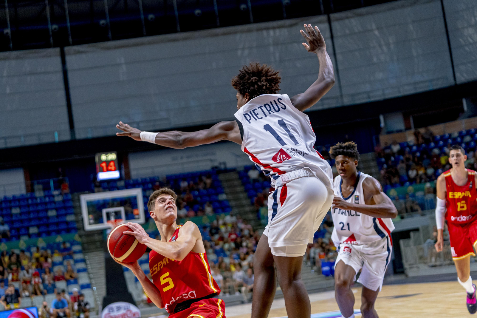 Las fotos del Francia-España, semifinal del Mundial sub 17 de Málaga