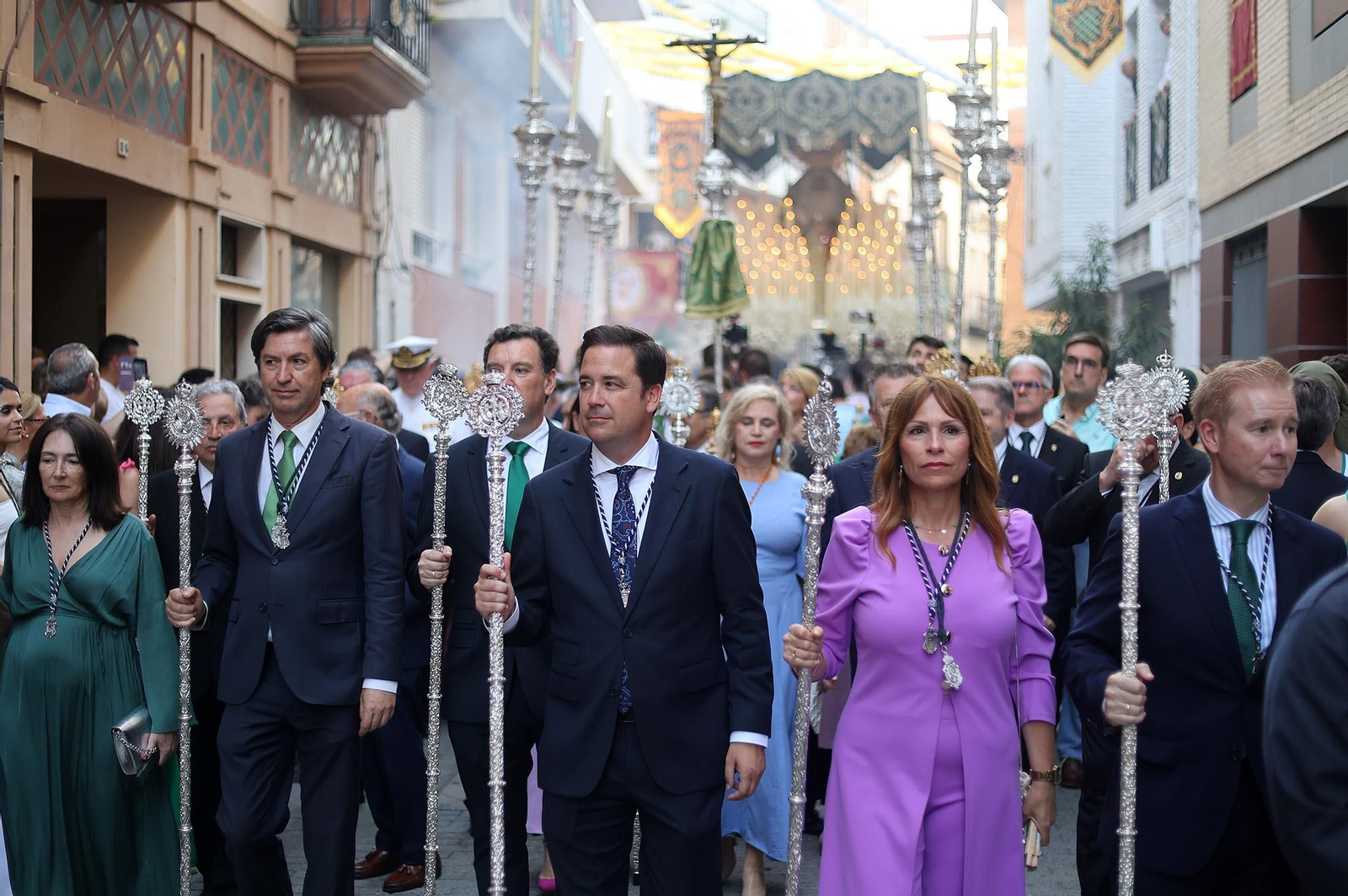 Imágenes de la procesión extraordinaria de la Virgen de la Esperanza por las calles de Huelva