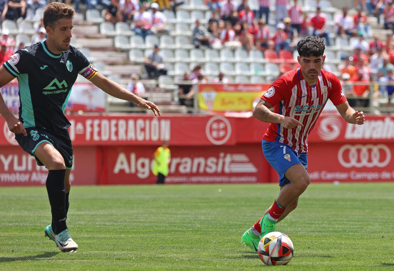 Las  mejores fotos del Algeciras - Atlético Baleares de Primera RFEF
