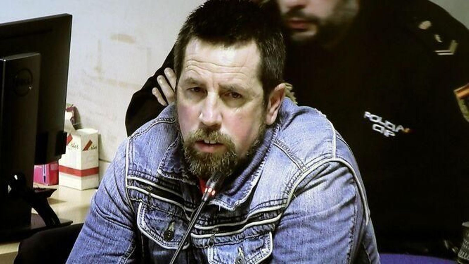 Imagen de la televisión que retransmite el juicio contra El Chicle