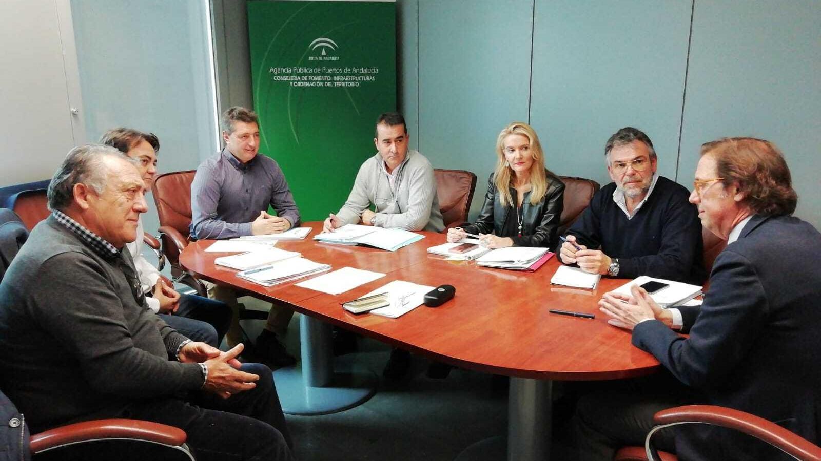 Reunión de los representantes de Marina San Andrés con el director de la APPA, Diego Anguís.