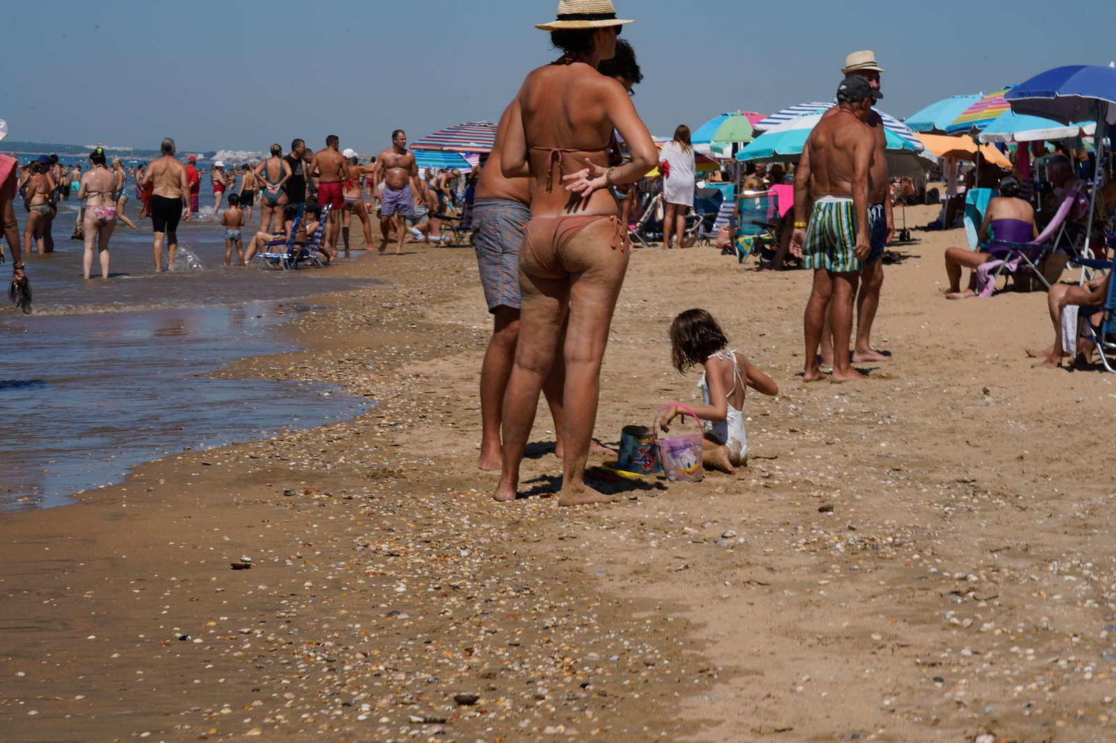Imágenes de las playas de Huelva el sábado 17 de agosto