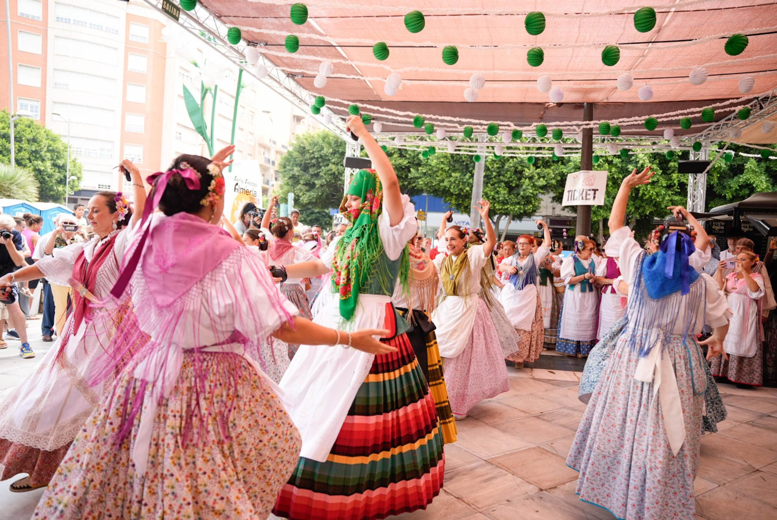 En imágenes: así es la indumentaria tradicional de Almería