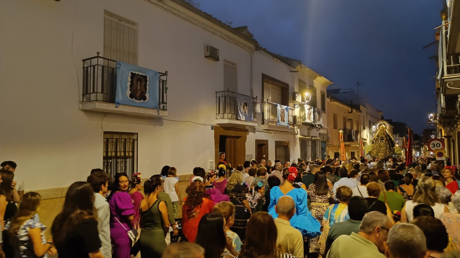La procesión de la Virgen de la Estrella en Villa del Río, en imágenes