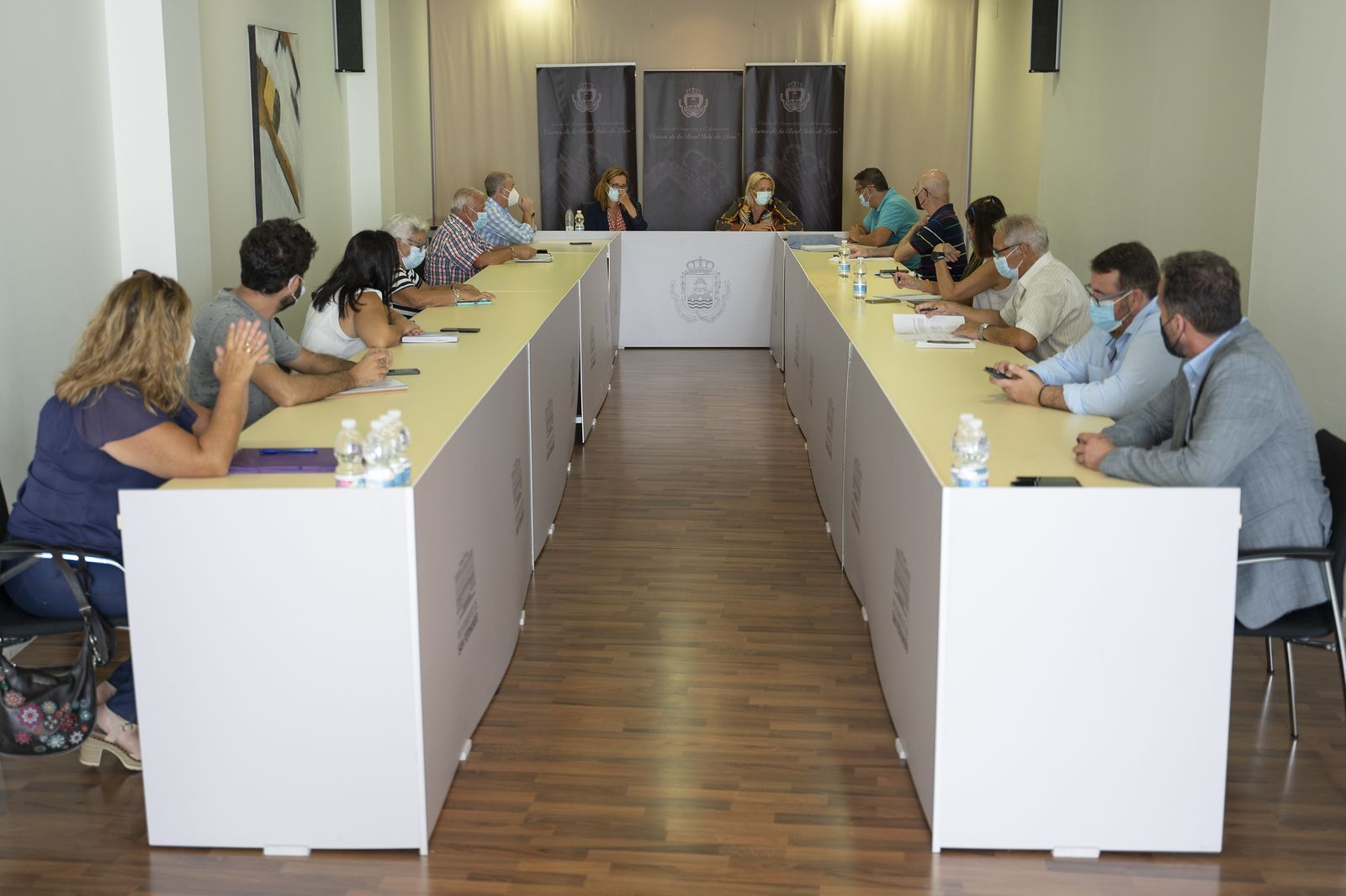 Reunión del consejo del mayor en San Fernando.