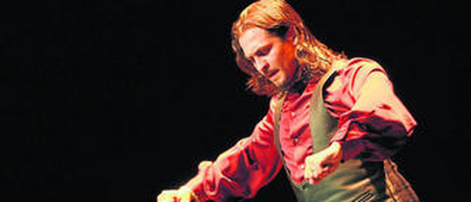 Antonio Fernández Montoya, El Farru, en un momento de su actuación ayer en el Florida.