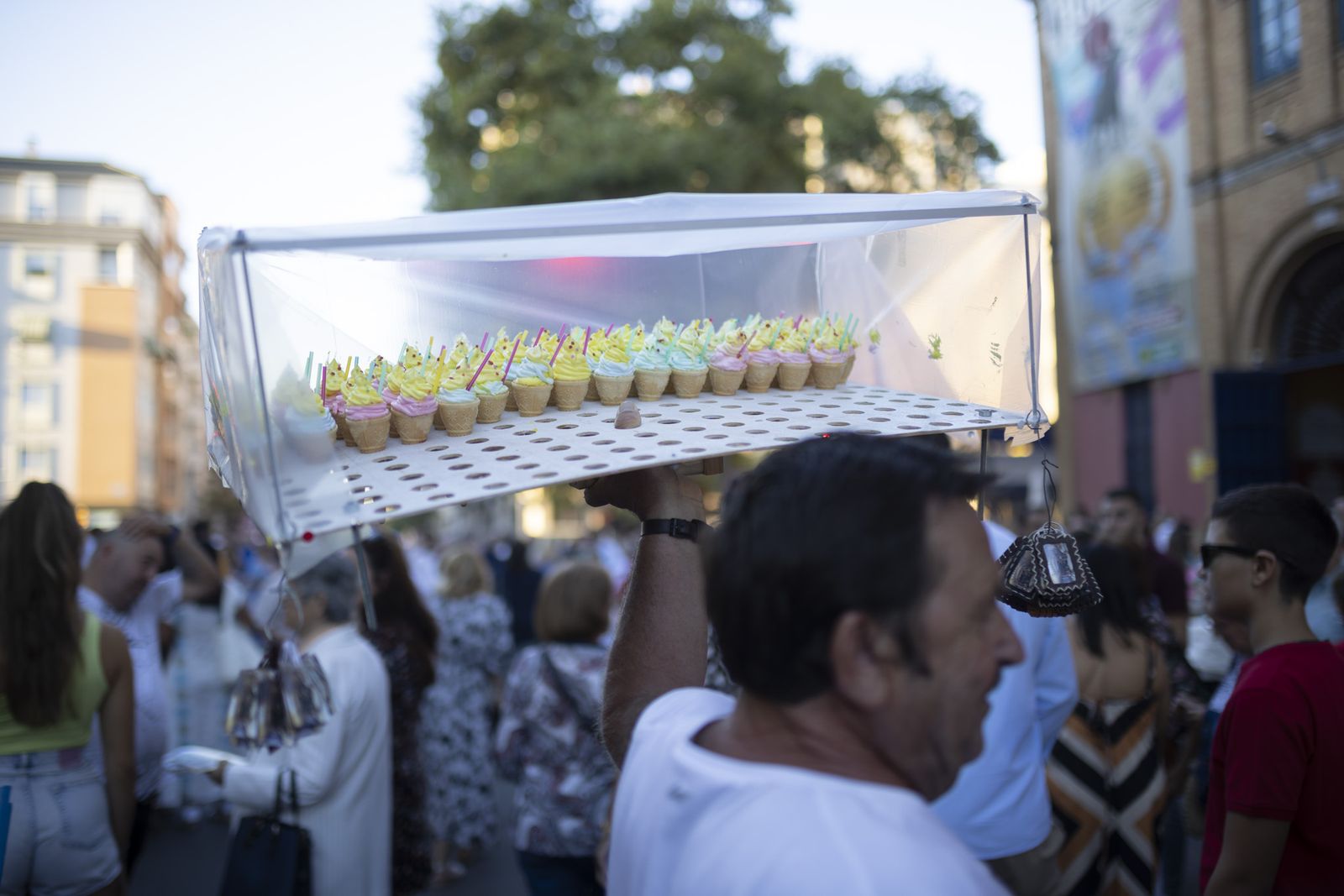 Imágenes de la salida de la Virgen de la Cinta desde la Catedral hacia el Santuario