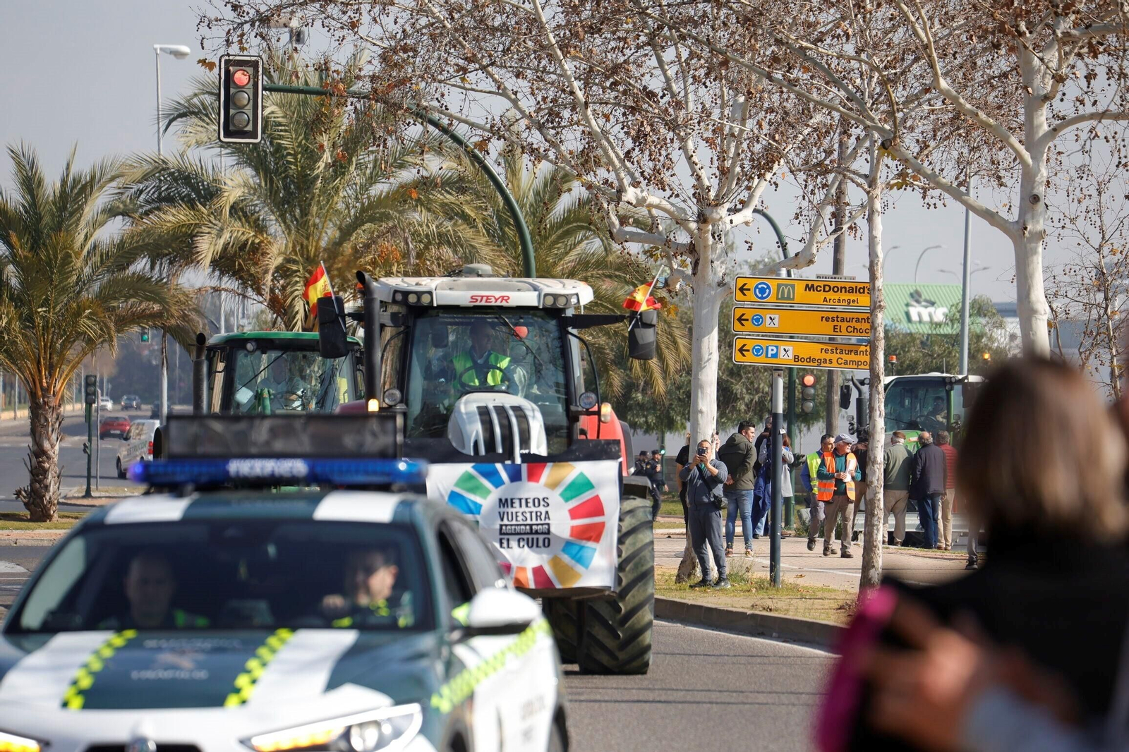 La protesta de los agricultores de Córdoba, en imágenes