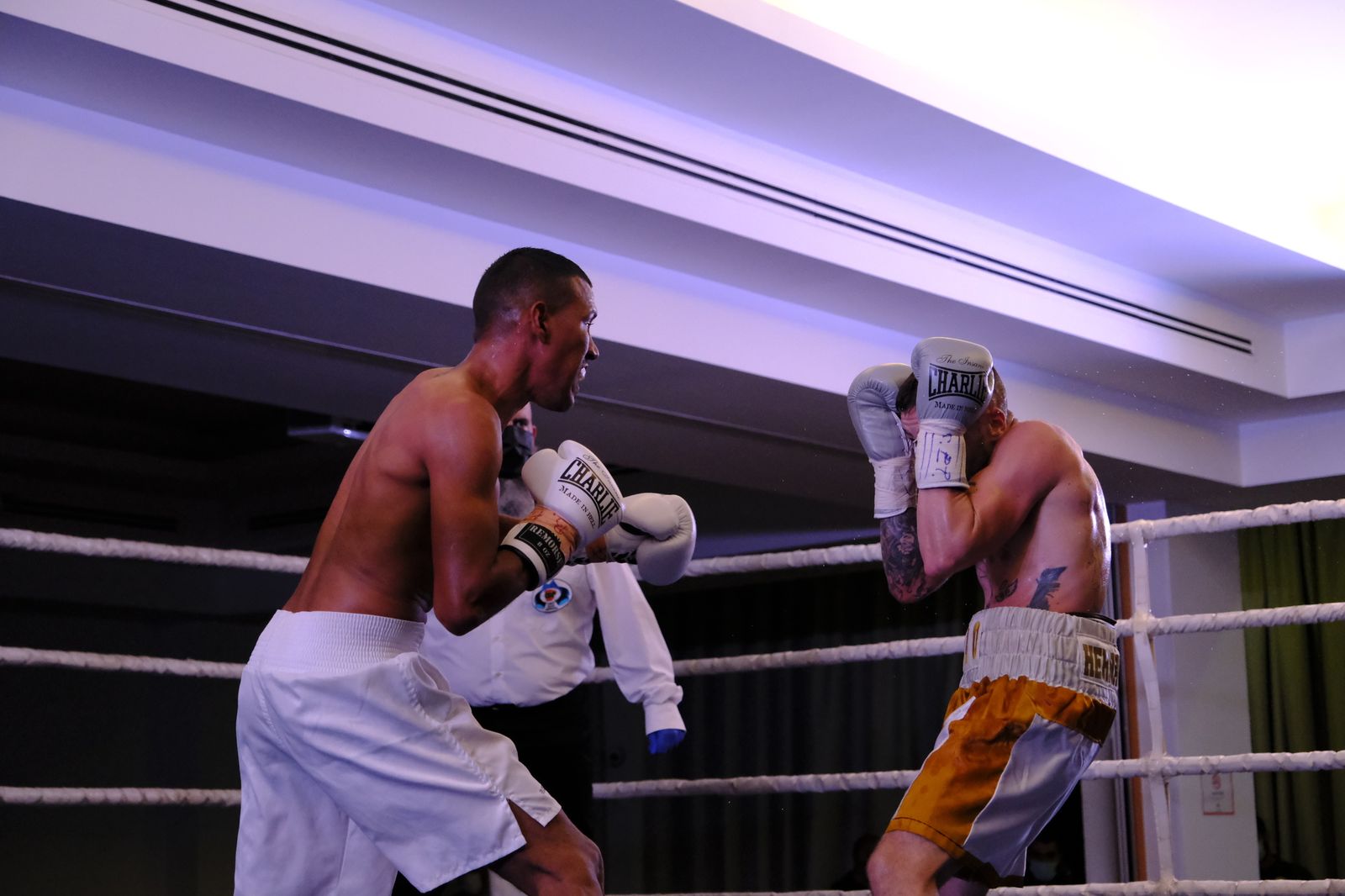 Fotogalería de la velada de boxeo Diamonds Boxing